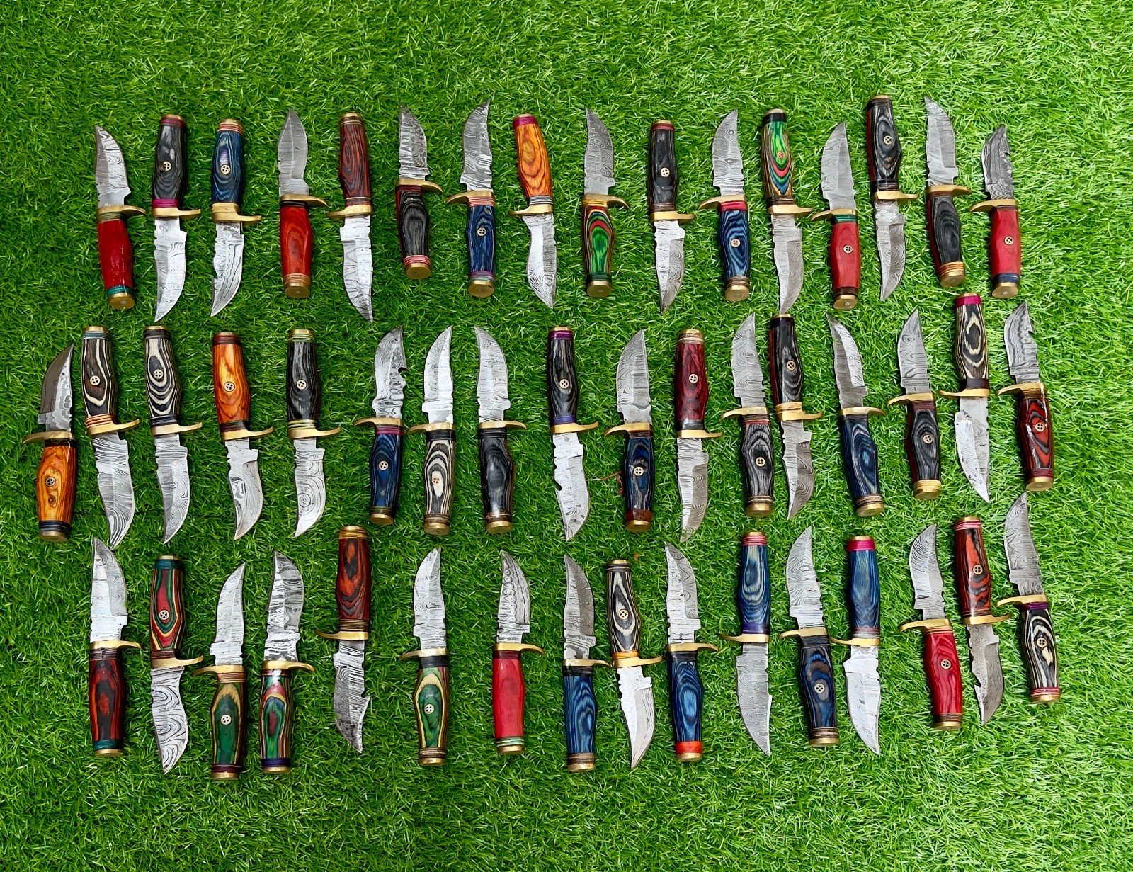 Lot of 20 HANDMADE DAMASCUS STEEL SKINNER CAMPING 6 IN KNIVES W SHEATH, WHOLESAL