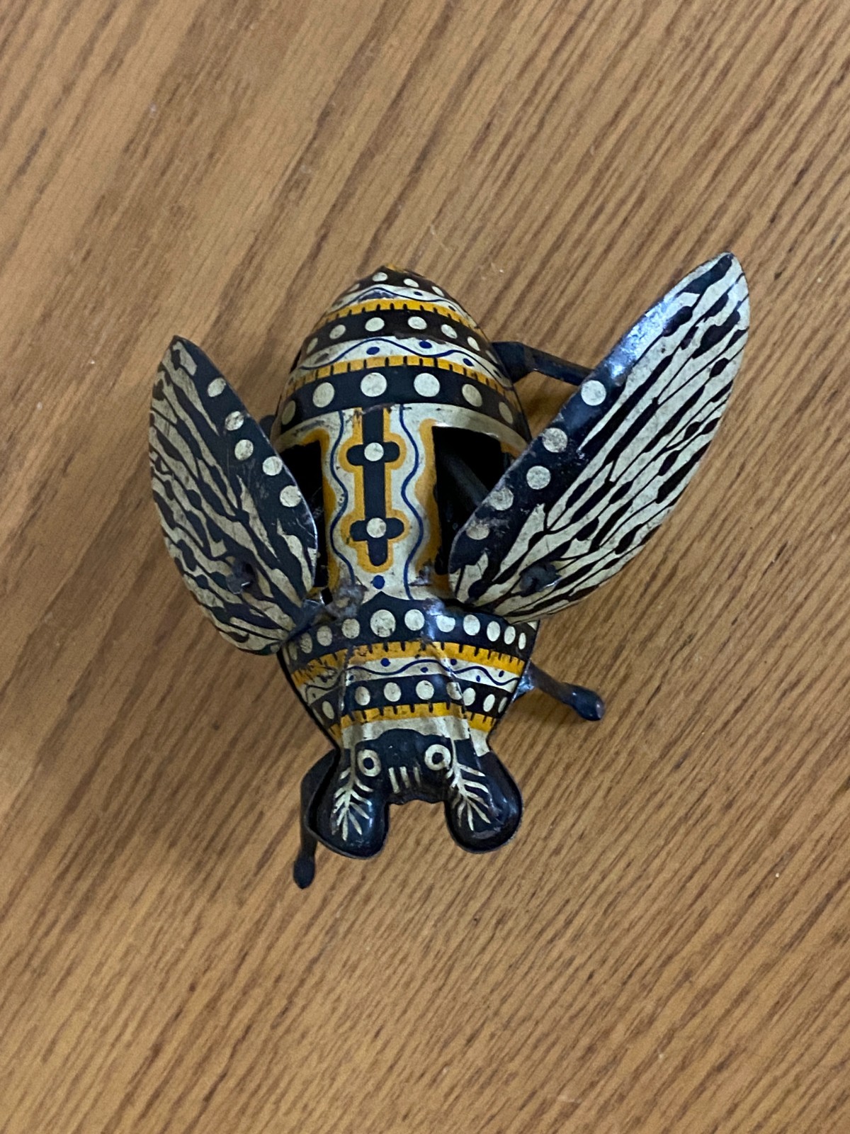 Wind-up Tin Toy Beetle Vintage Toy Bug Works Lehmann Gunthermann YA-28