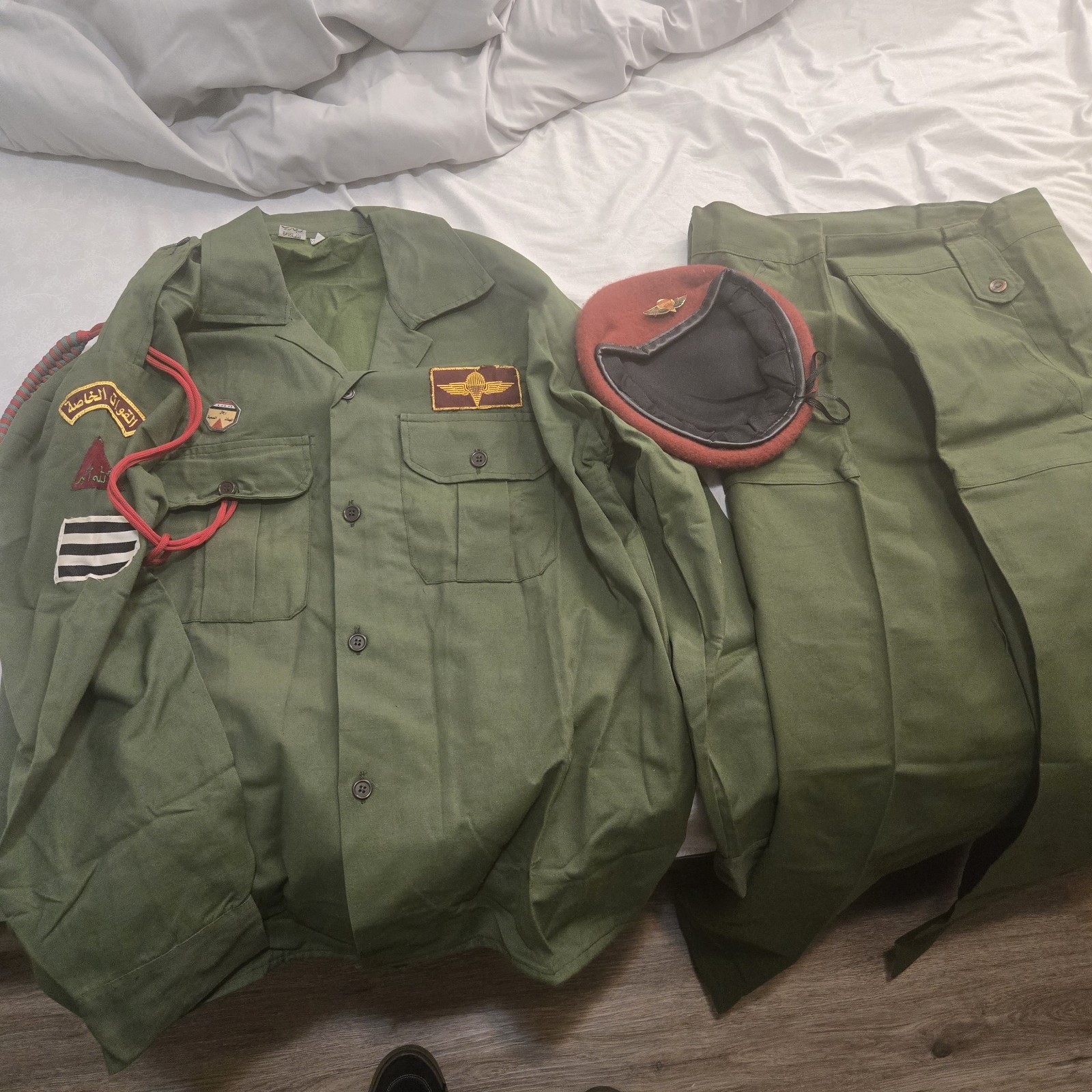 Original Desert Storm Iraqi Republican Guard Paratrooper Uniform