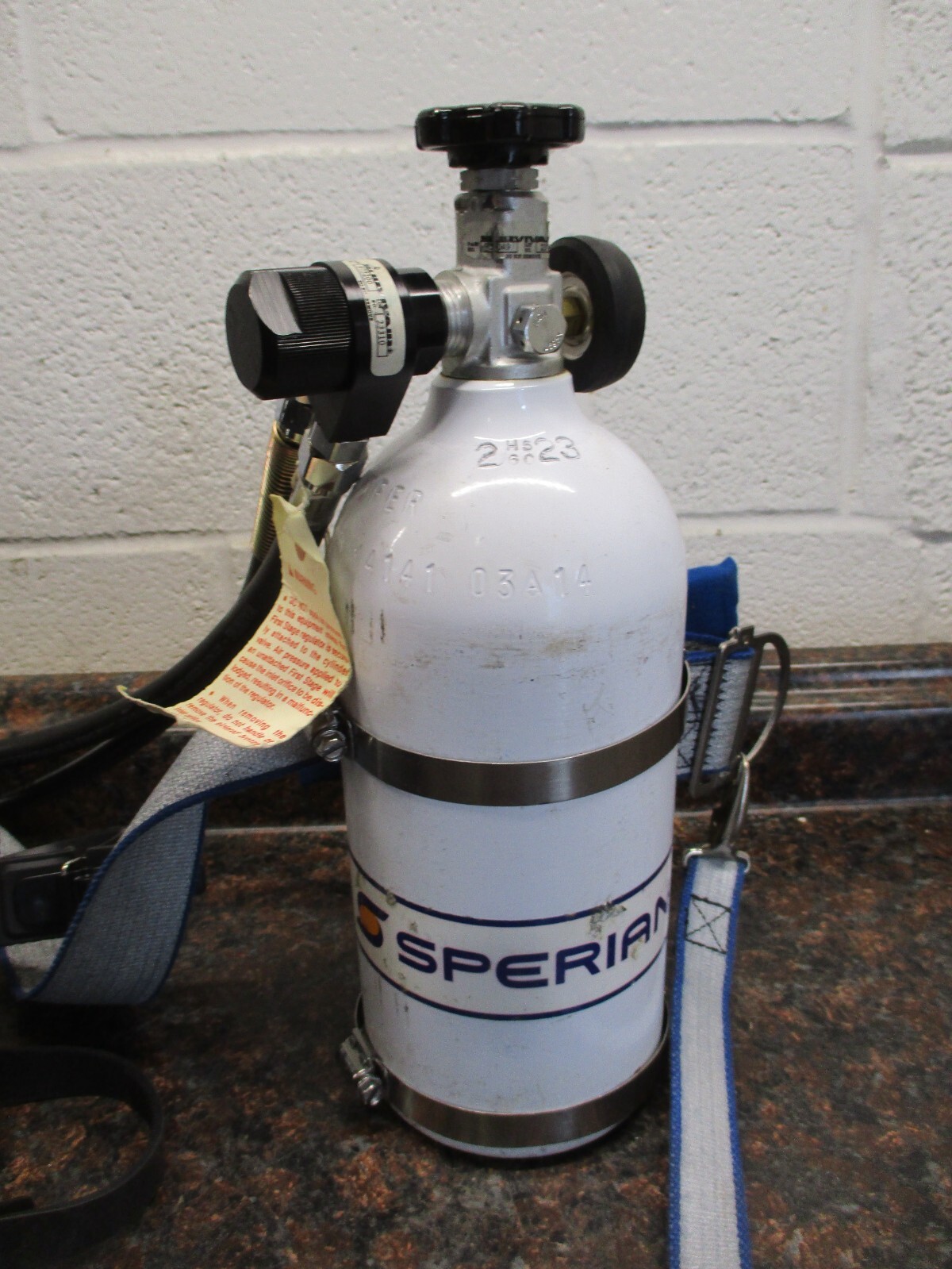 Honeywell P968410 Panther Hip Pac, Pressure Demand SAR, Escape Cylinder W/Mask