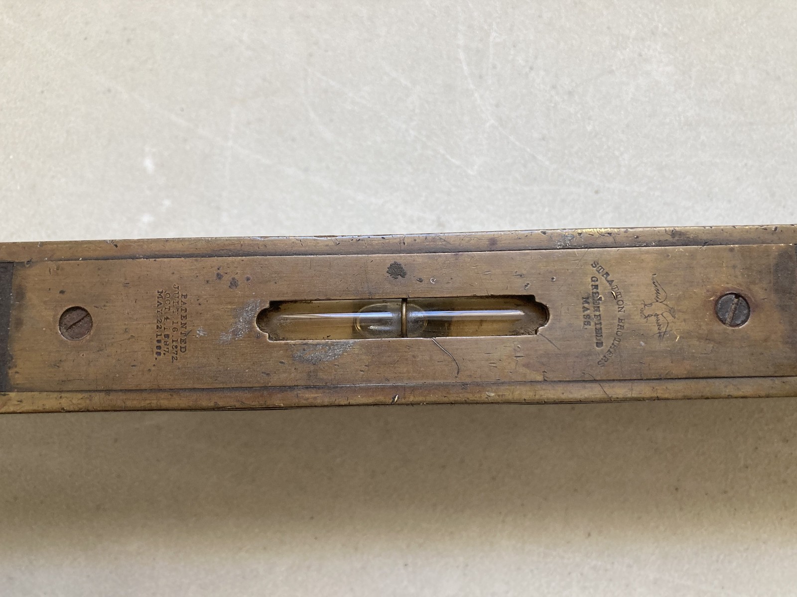 EARLY STRATTON BROS N0 1, 30" BRASS BOUND LEVEL.