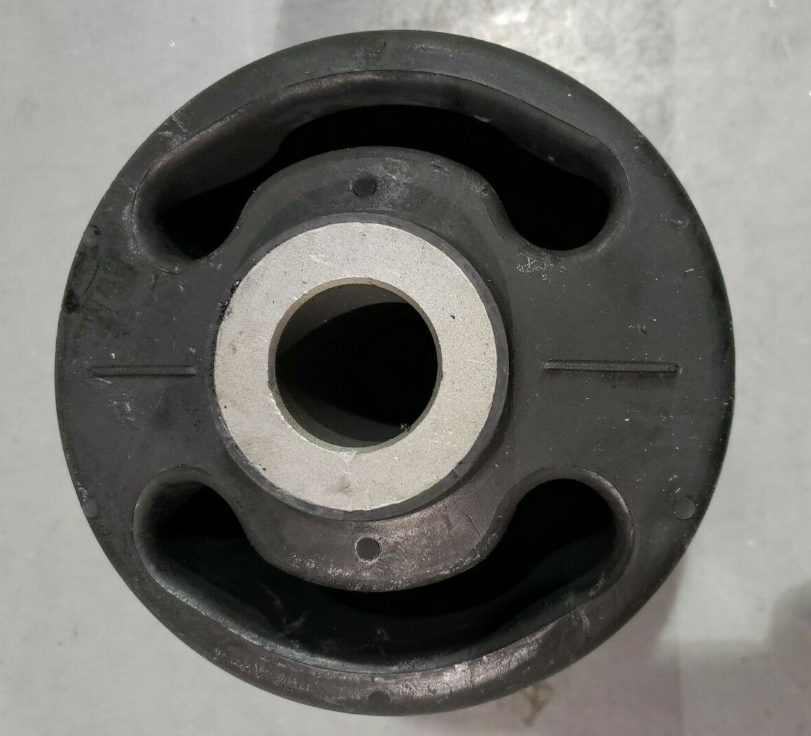 Hendrickson Turner Weld Alignment Pivot Bushing Kit Replaces S-6914