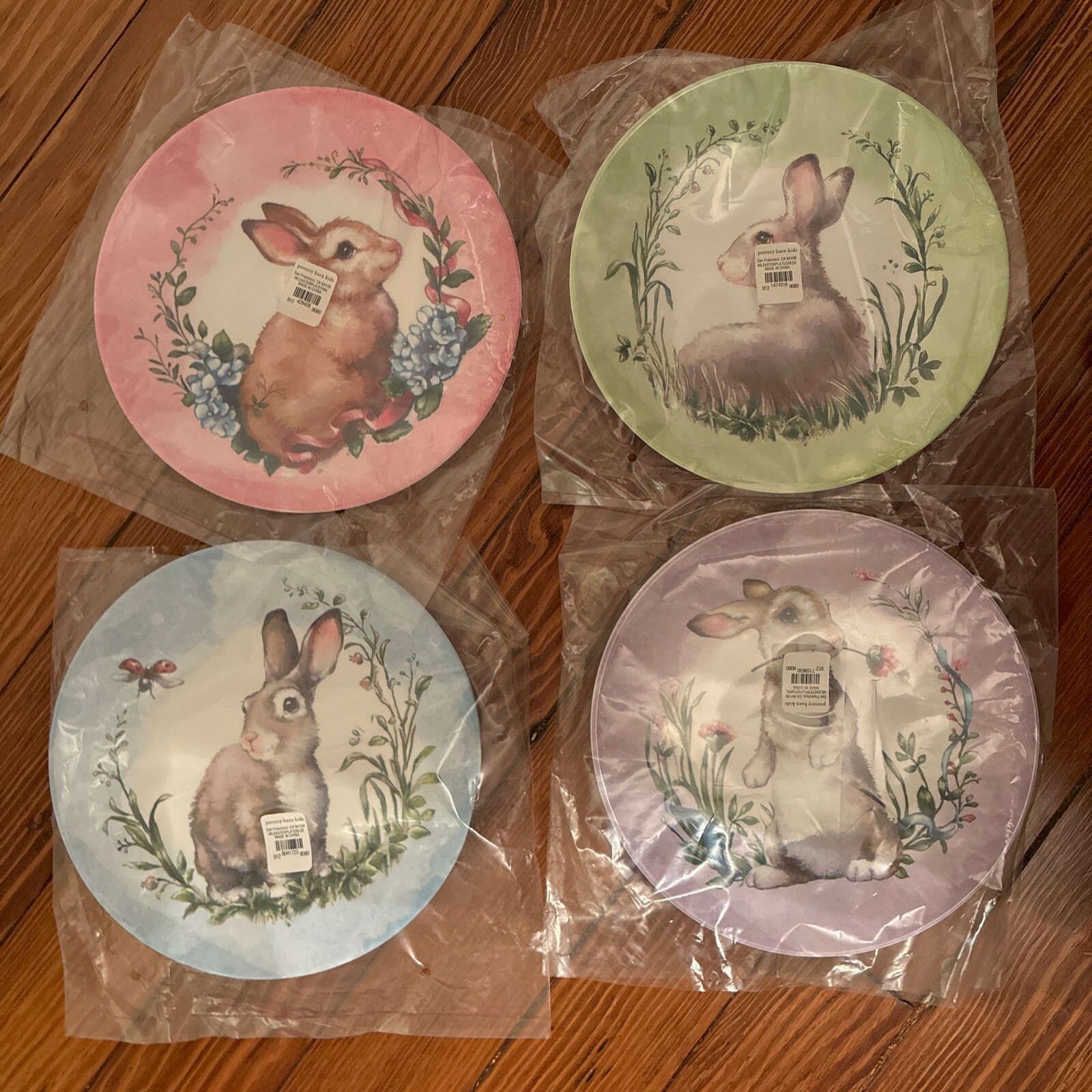 Pottery Barn Disney PLATE Rabbit Easter 🐣 holiday Party gift BUNNY Love SET 4 !