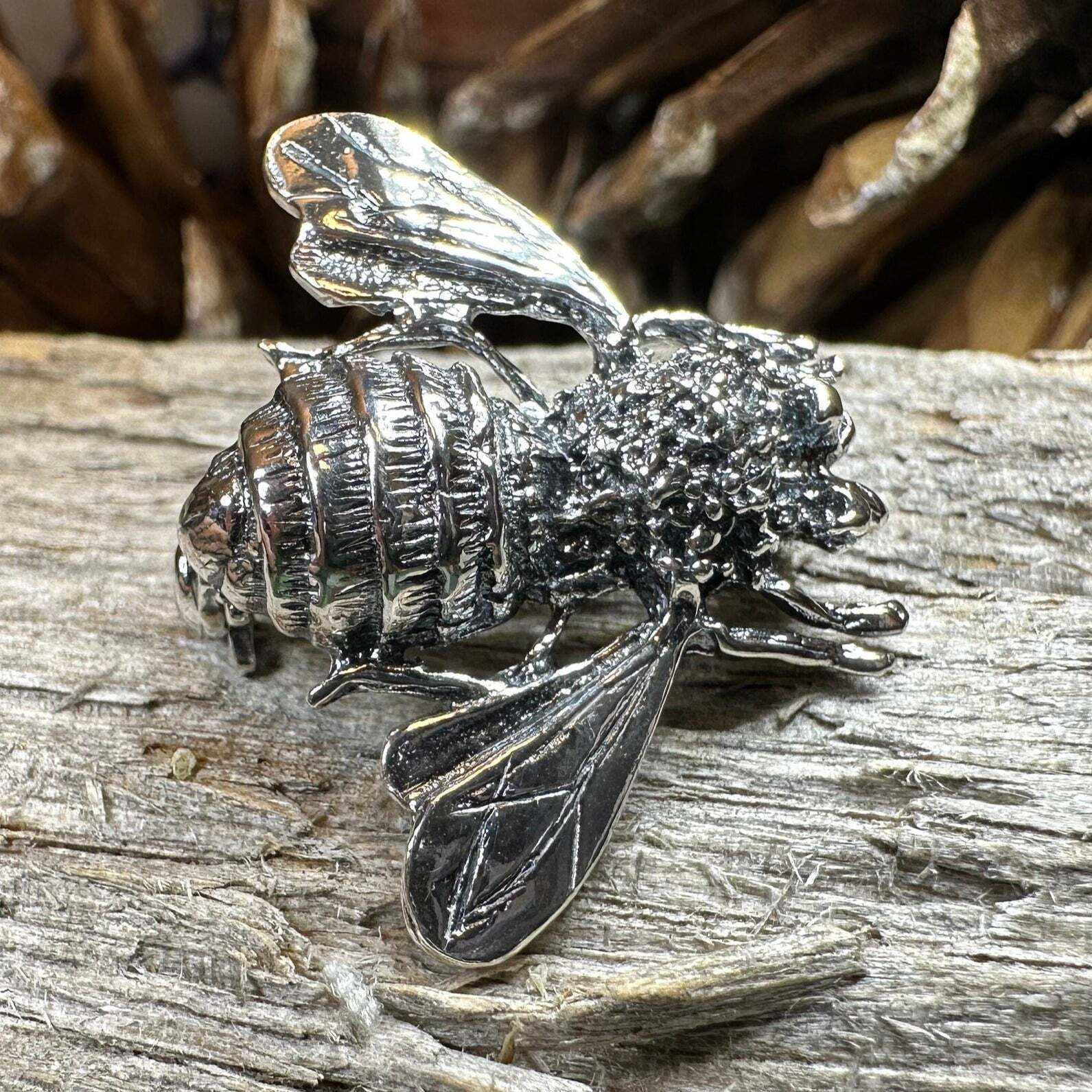 NEW Solid Sterling Silver Realistic Bee Booch Ladies Insect Pin 925