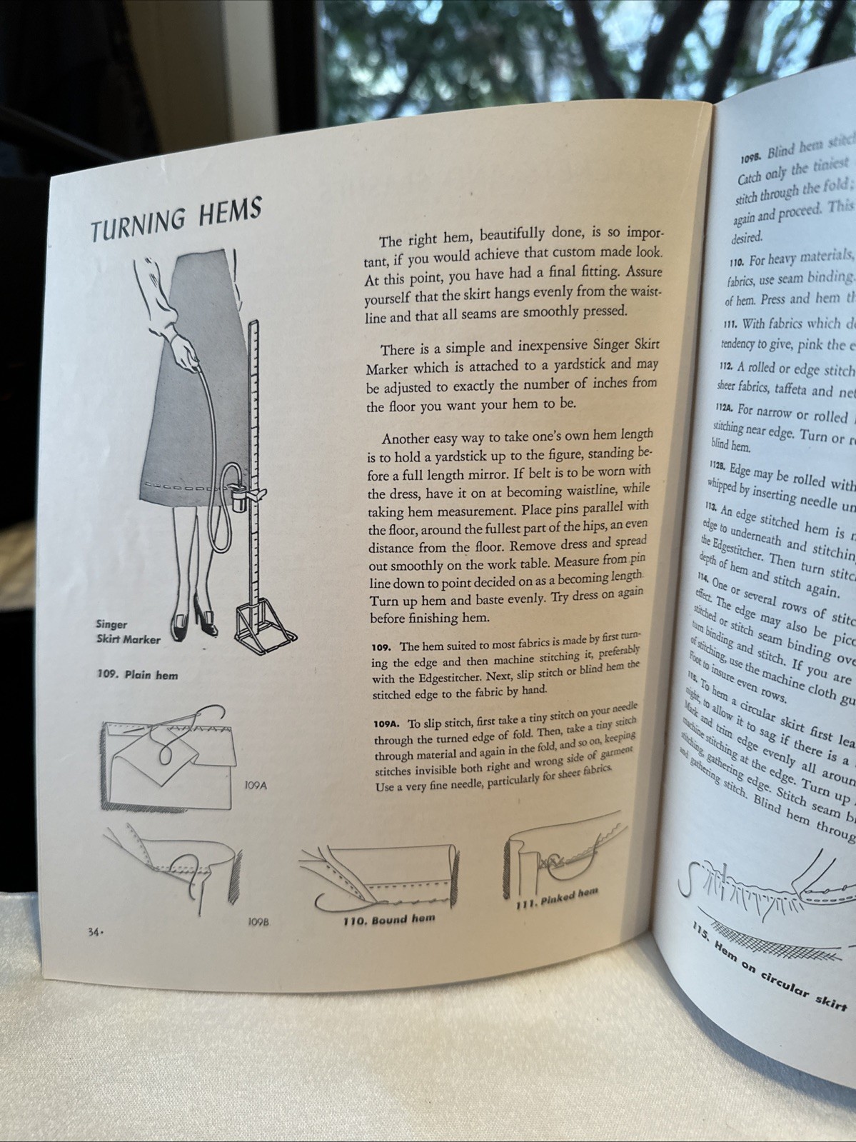 1947 Singer Dressmaking Guide Sewing Instruction How-To Book Women Kids