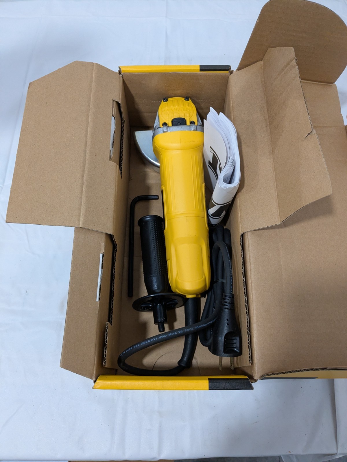 DeWALT 4-1/2" Wheel Dia, 12000 RPM, Corded Angle Grinder DWE4120N