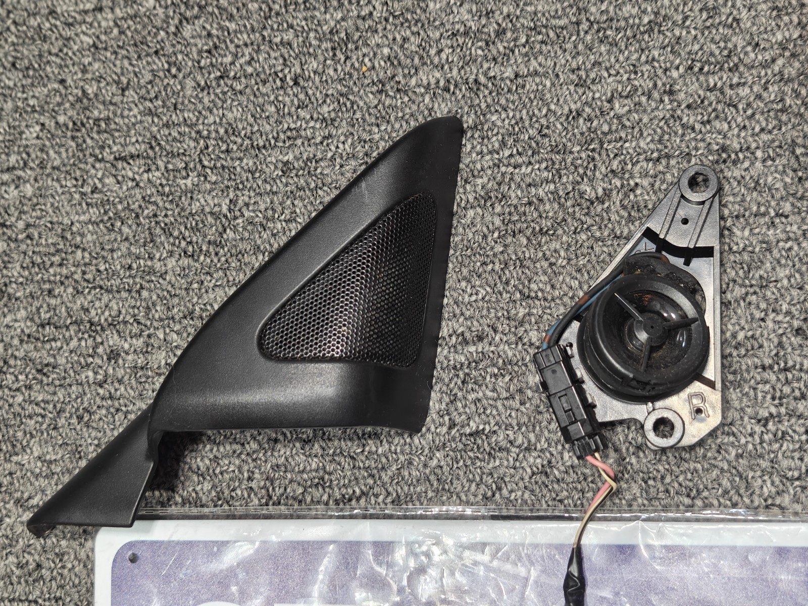 2003-2008 Subaru Forester Mirror Tweeters Speakers Audio Set Pair OEM XT