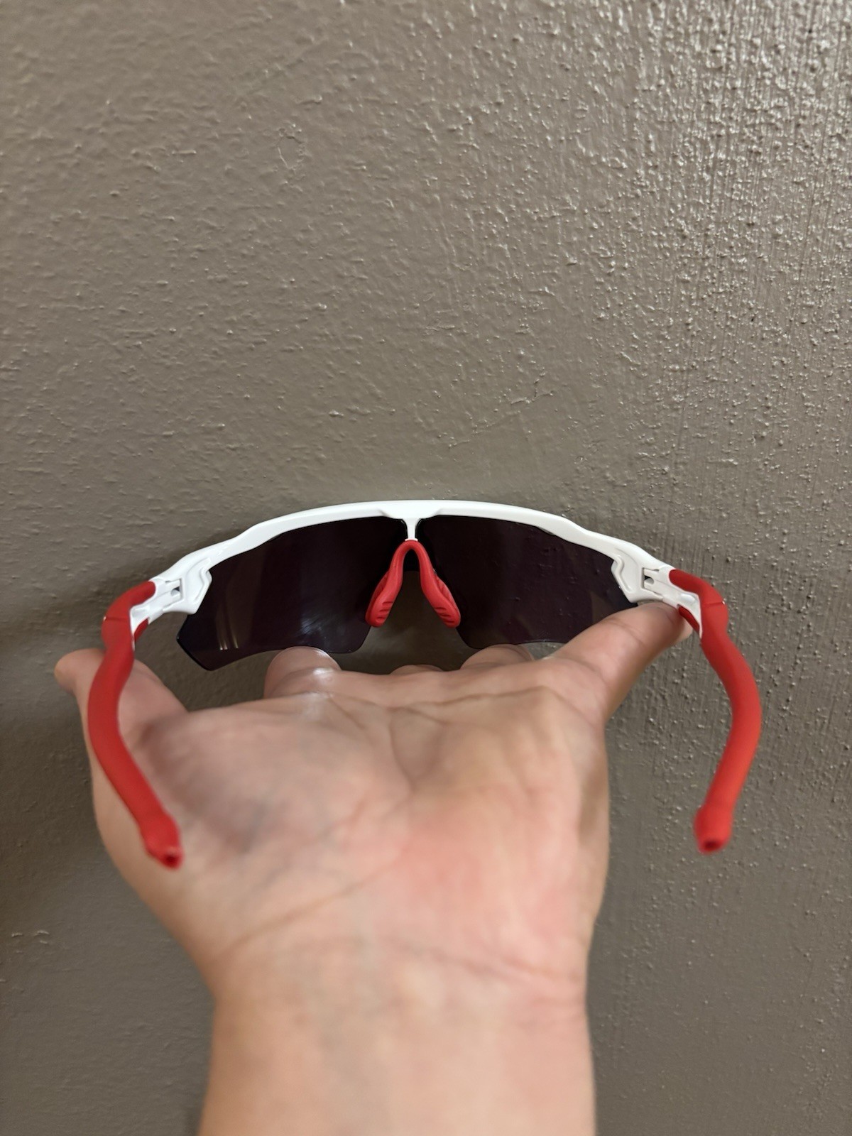 Oakley Radar EV Path Red/White Sports Sunglasses Model OO9208-05. 128 *NO CASE*