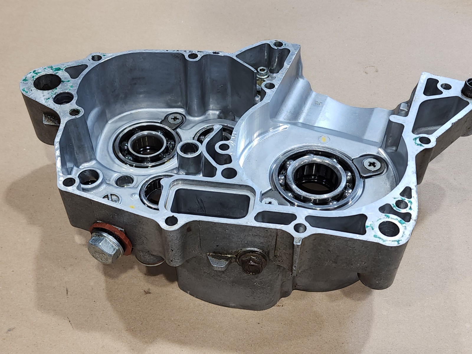 2015 Suzuki RMZ250 RMZ 250 OEM Left & Right Engine Crankcase Case Bottom End