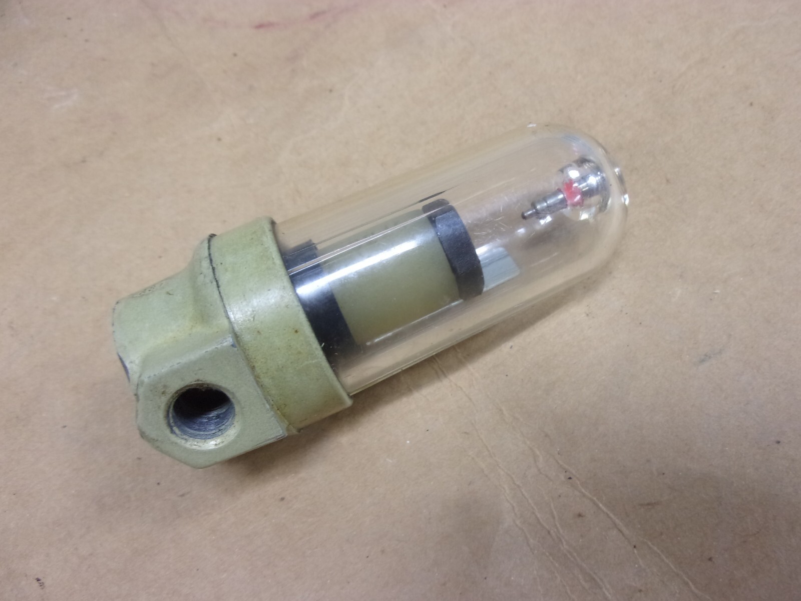 Norgren F07-100-M1TA Pneumatic 1/8" Npt Air Line Hose Filter Water Seperator USA