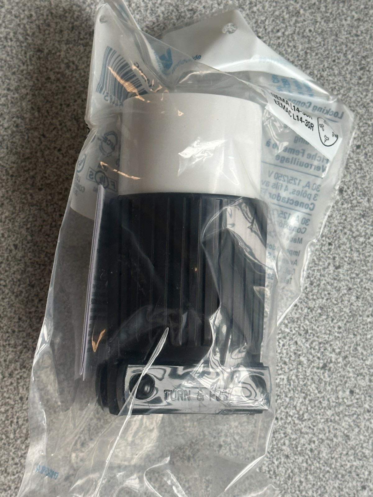 NEW Eaton L1430C Locking Connector 30A 125/250V 3 Pole 4 Wire Grounding L14-30R