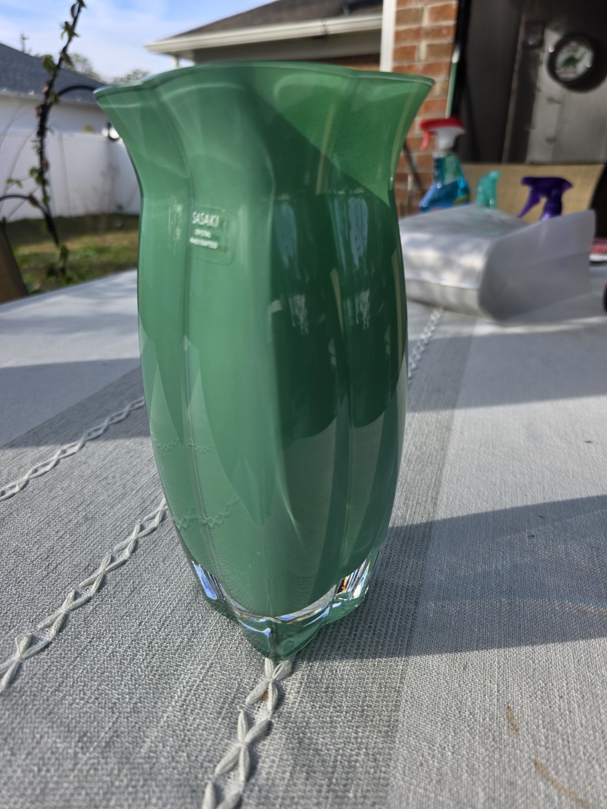 VTG Sasaki Crystal Handcrafted Spring Green Art Glass Vase 8.75" Japan Modern