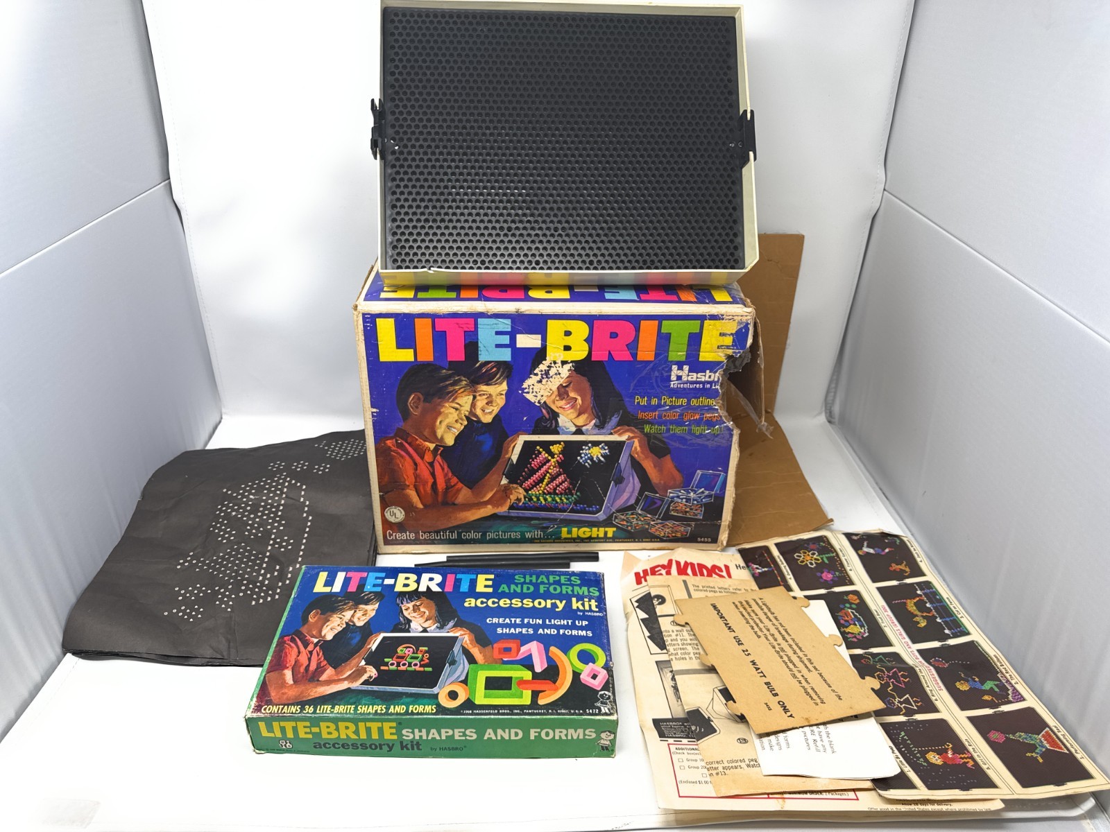 Vintage 1967 5455 Lite-brite Hasbro In Box W/ Pegs Papers Shapes Forms Kit