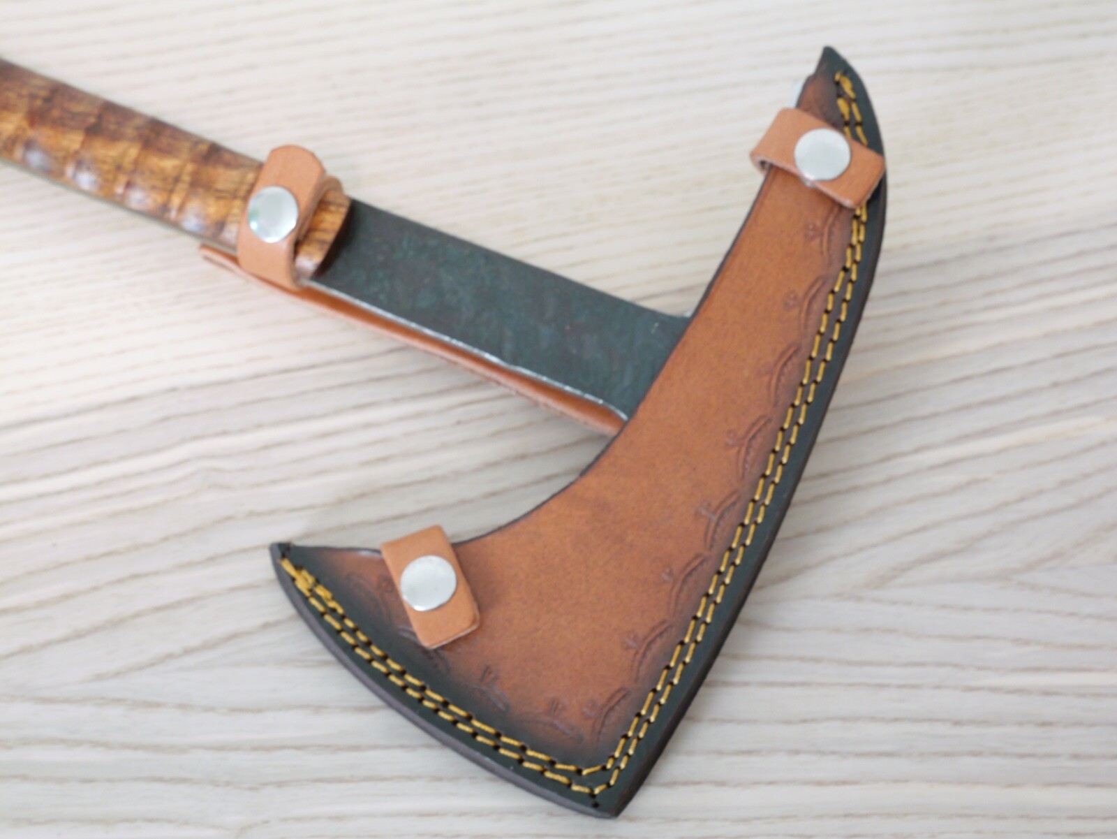 Throwing Axe Tomahawk Hand Forged High Carbon Steel Rustic Wood Handle Sheath