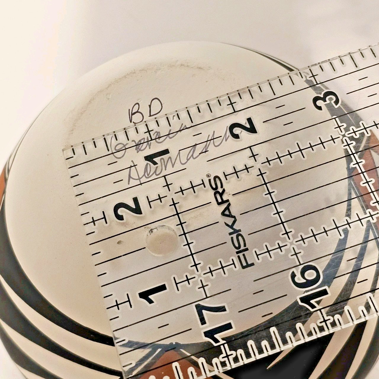 B D (Beverly) Garcia Acoma NM Pottery Line Work Signed 4.5"H & 5.5"W Hand-Coiled