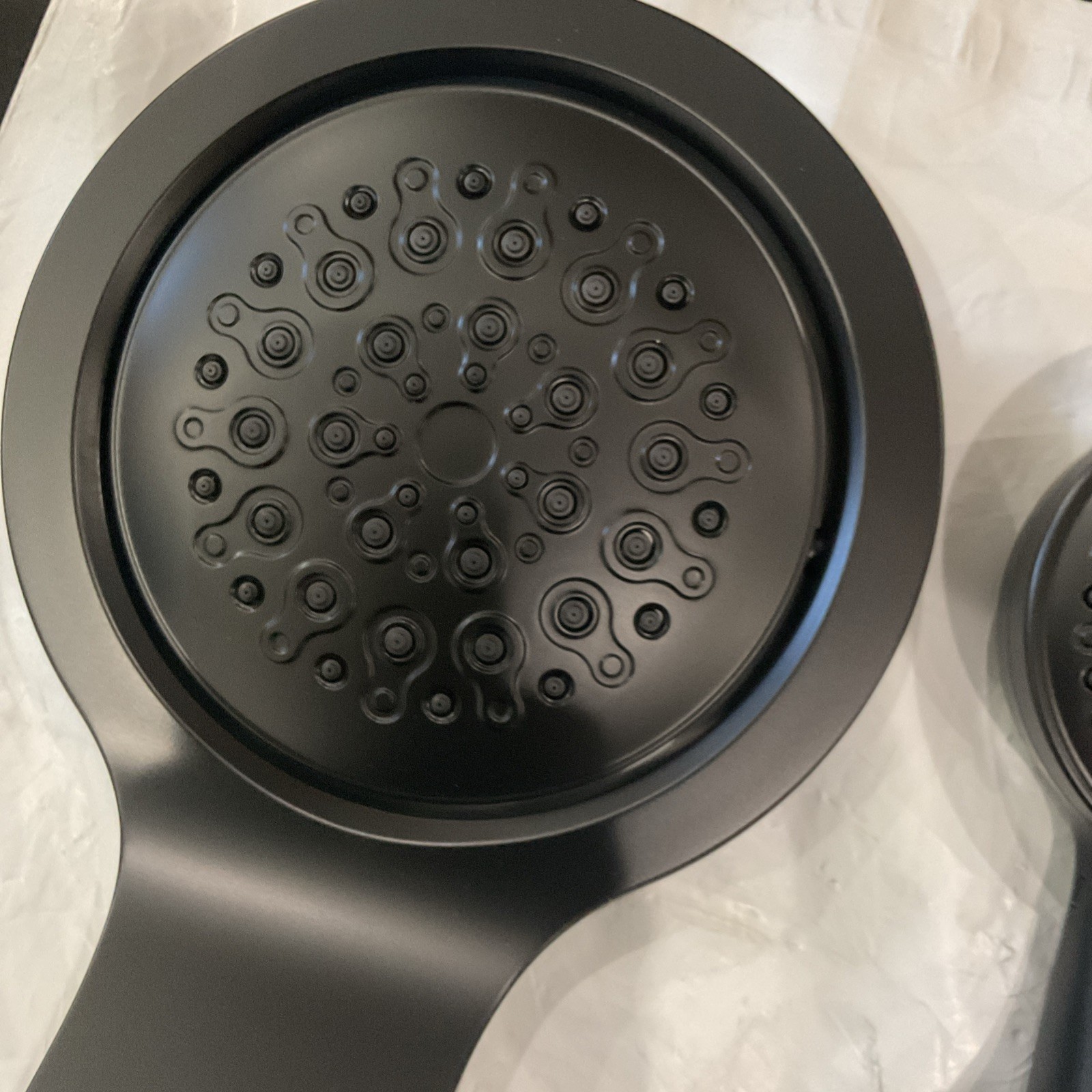 Delta HydroRain 2-in-1 Showerhead 5-Setting in H2O Matte Black 58680-BL25