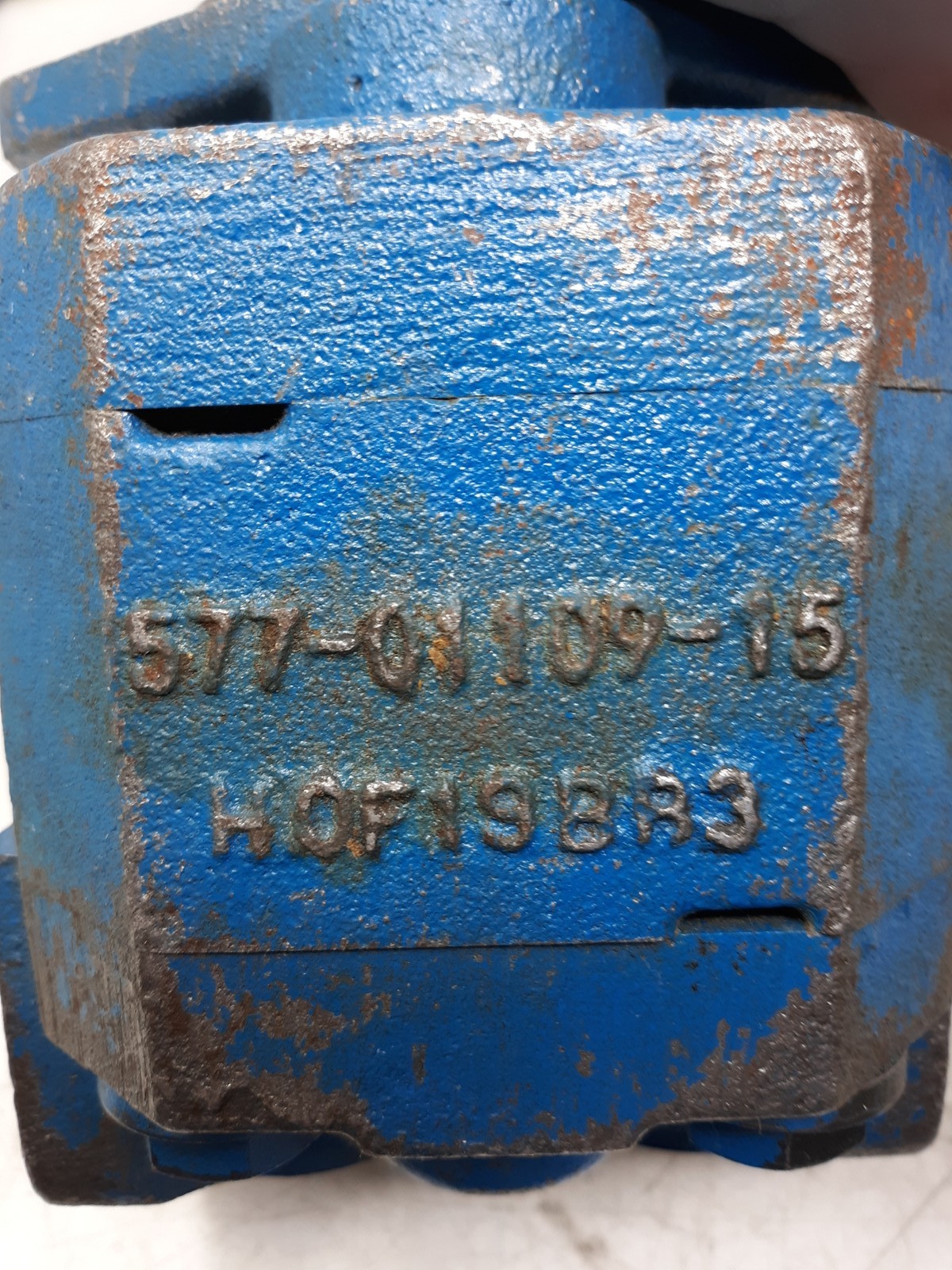 Permco P124A082ZLZ A15-55 Hydraulic Gear Pump Used - Good