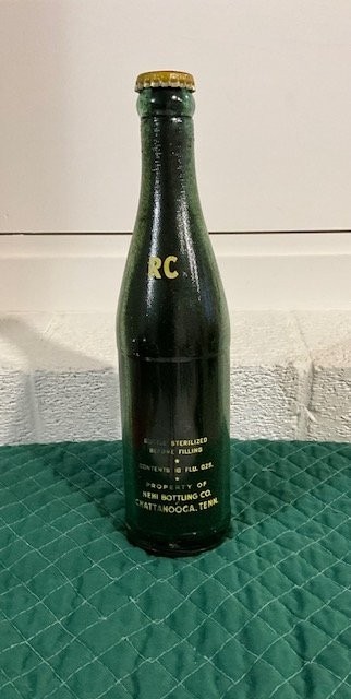 Royal Crown "1954" Hanging Wall Display Item #14