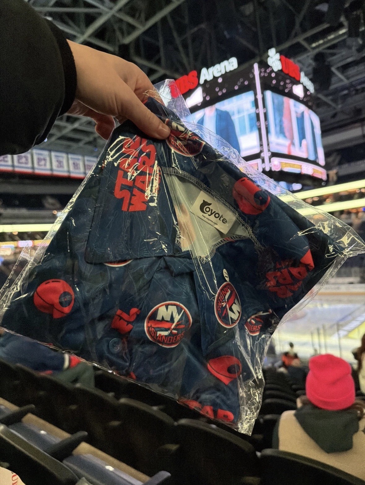 2026 New York Islanders Star Wars Night Hawaiian Shirt SGA 3/1 Size XL *SEALED*