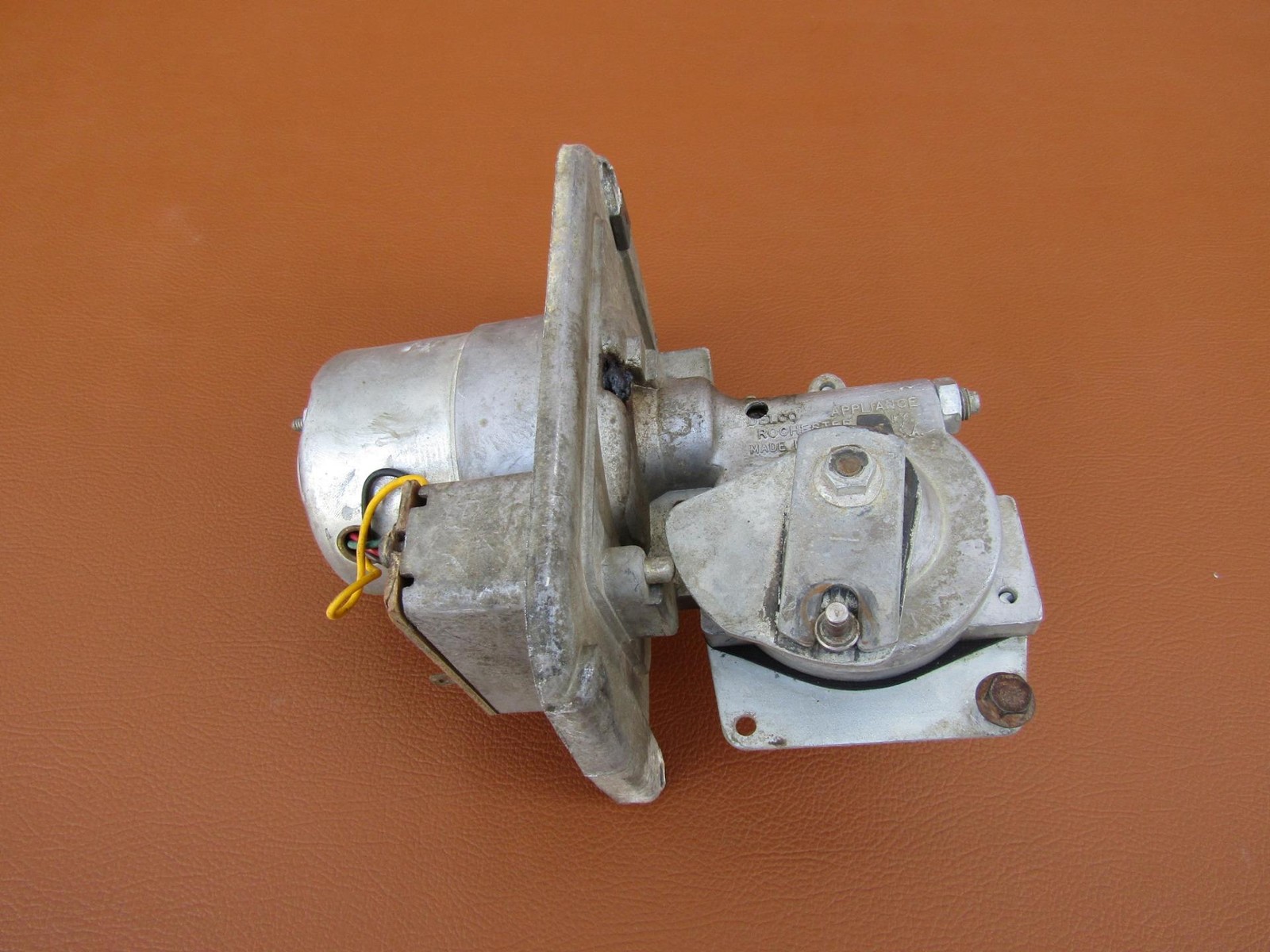 1958-1959 Chevy GMC Truck Nice Orig GM Electric Windshield Wiper Motor 5044306