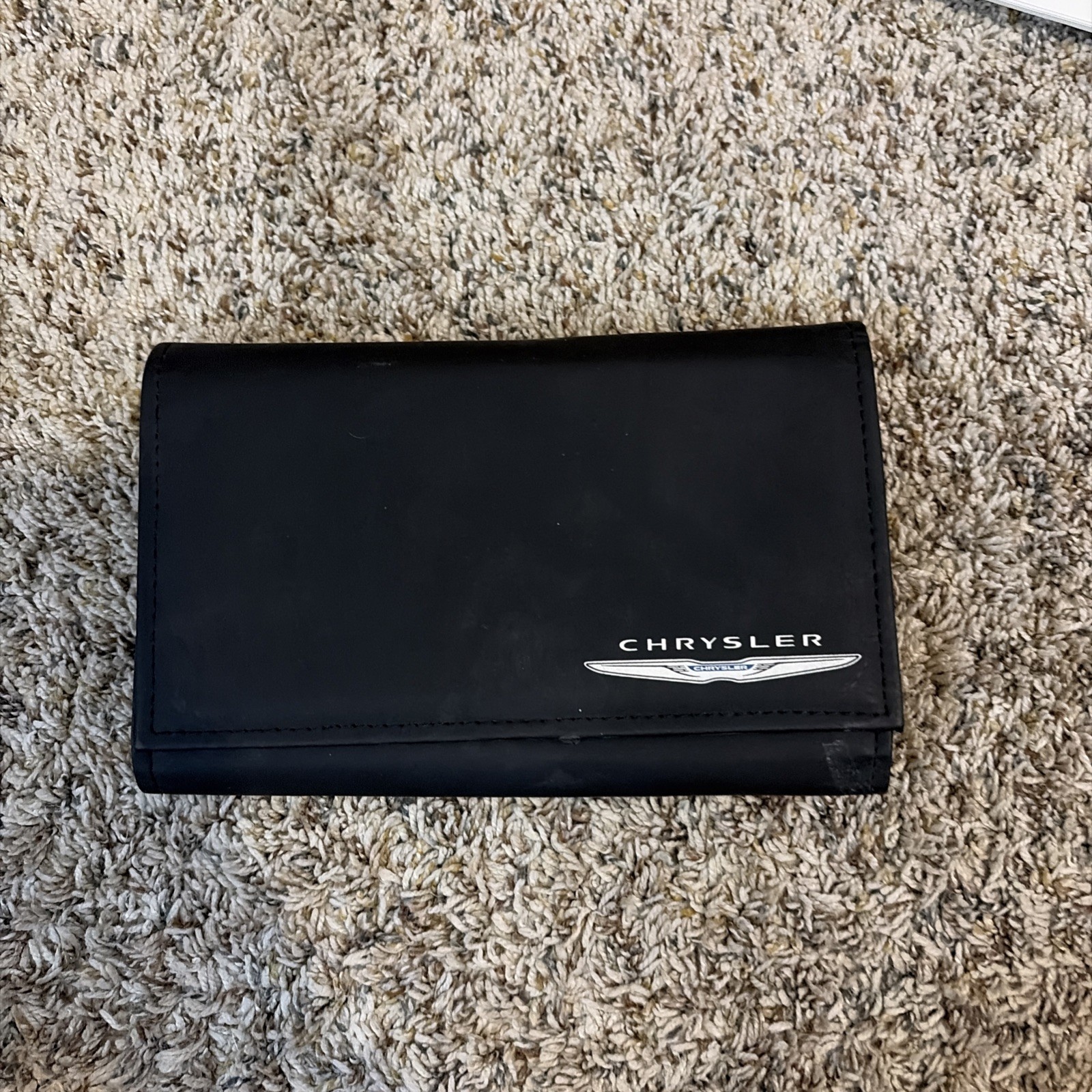 OEM 2015 Chrysler Town & Country Owners Manual w/ Case A6