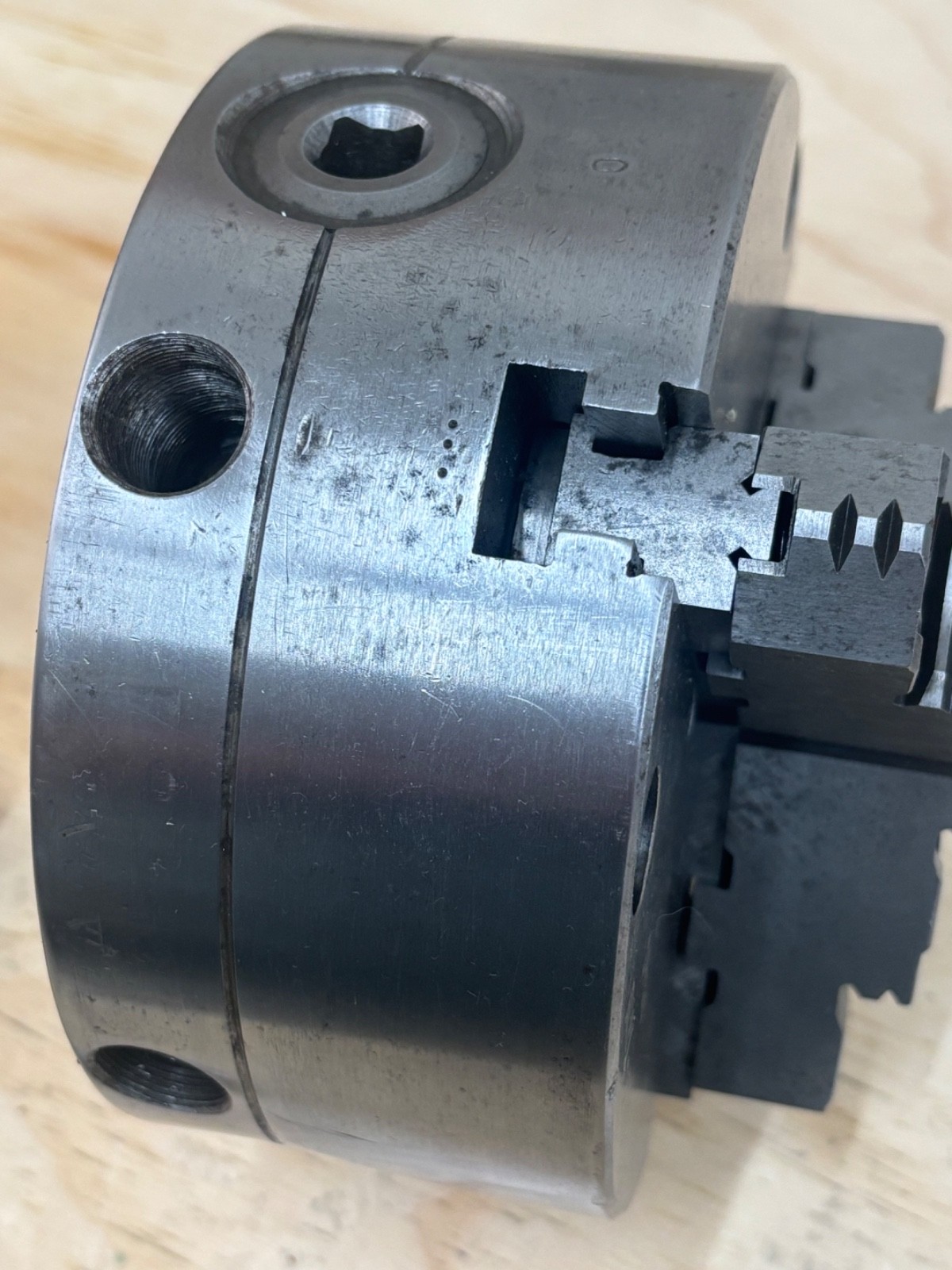 Bison Set Tru 6 1/4” 3 Jaw Metal Lathe Chuck With Reversible Jaws