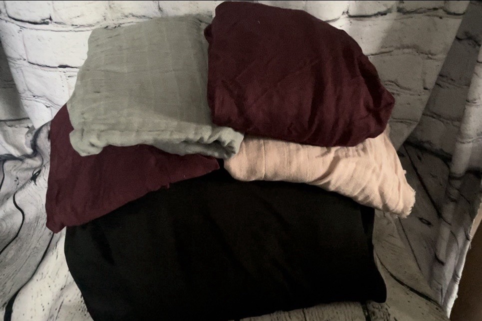 Baby Photo Wrap Photographer Newborn Swaddle Blankets Props Black Backdrop Clips