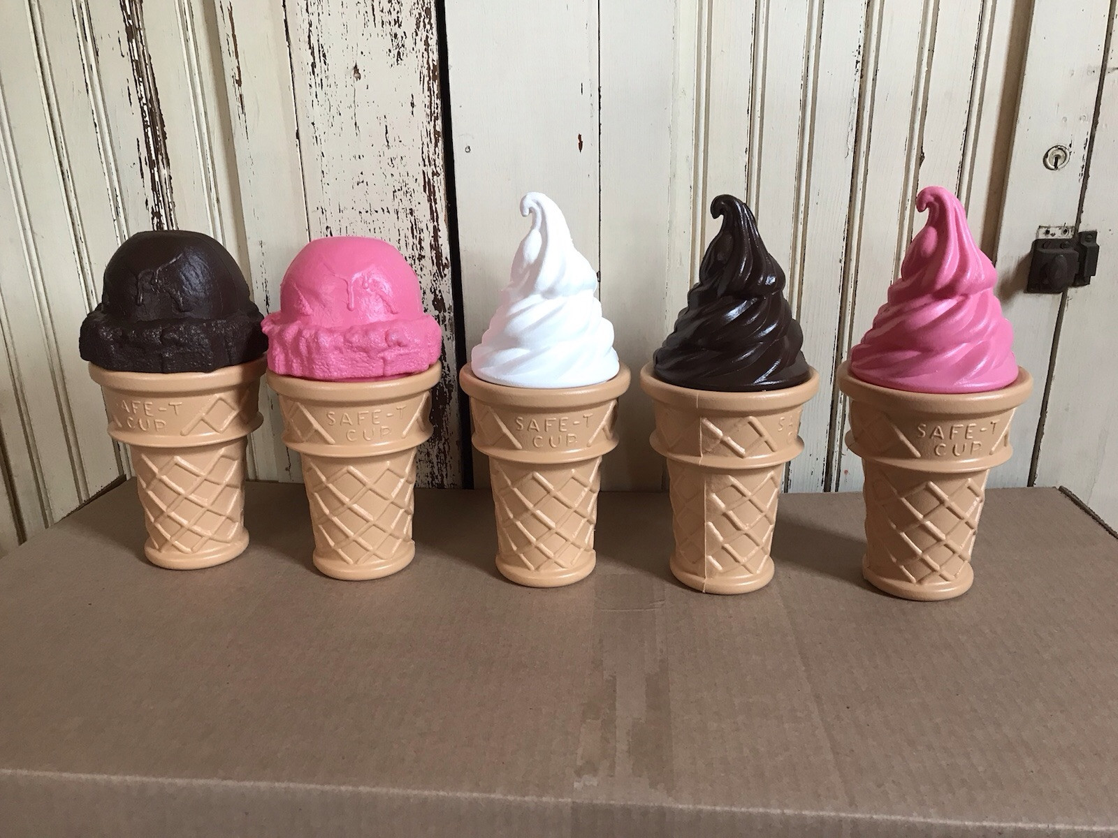 Blow Mold Plastic Ice Cream Shop Display Cones Swirl Scoop Safe T Cup Lot Of 5