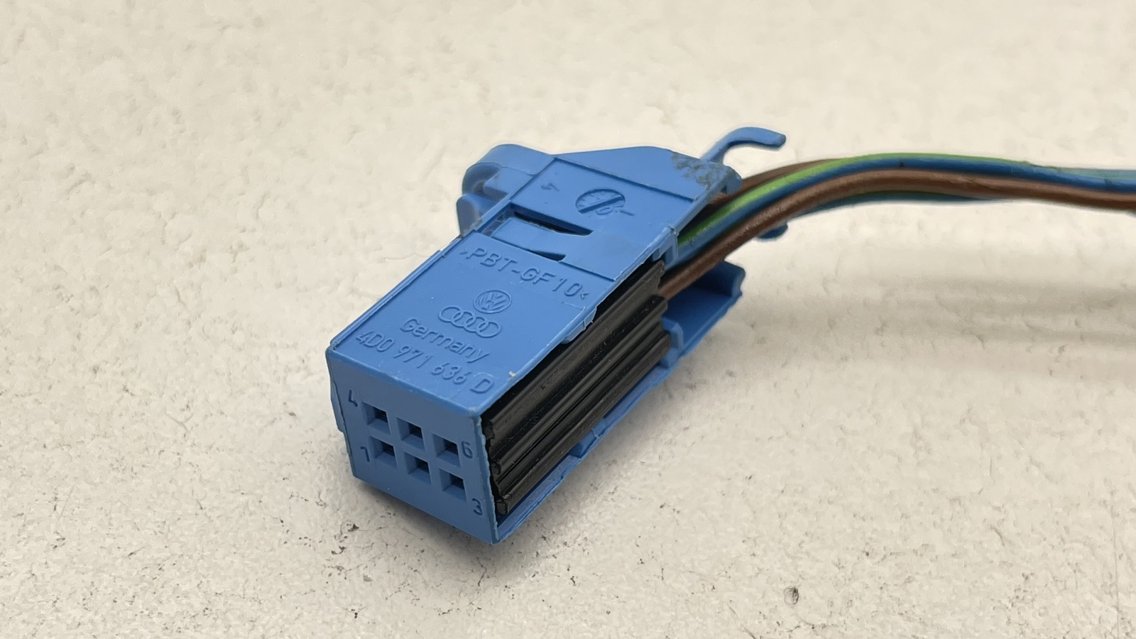 VW Audi Porsche Wiring Harness Plug Connector 5 Wire Pigtail OEM #4D0971636D