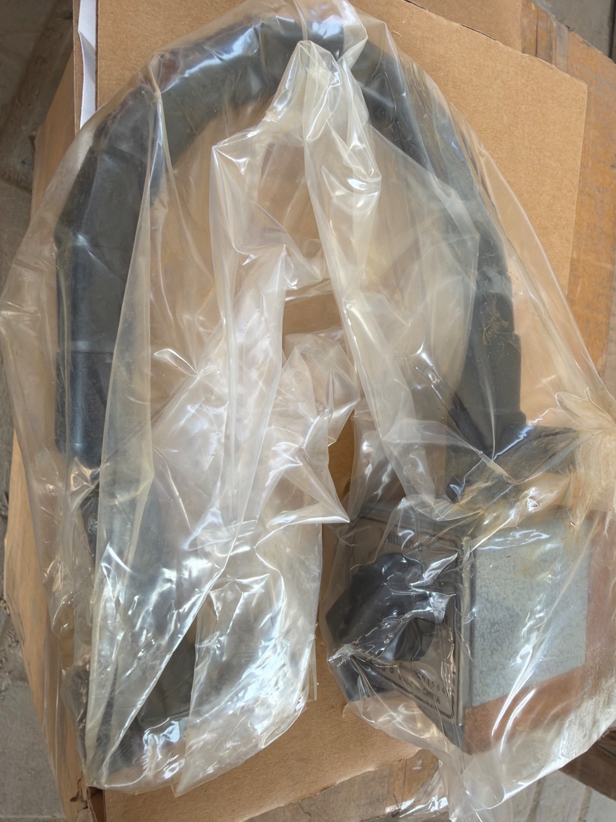 Mitutoyo 7012-10, Magnetic Base, Flexible Post, For 3/8" and 6mm/8mm Stems