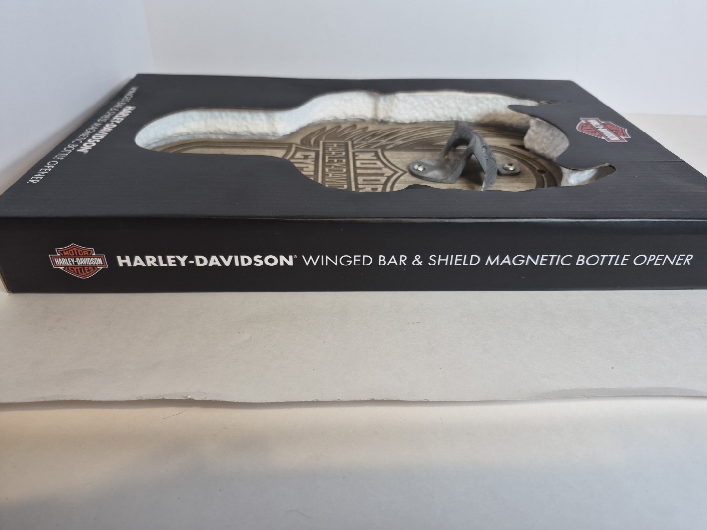 Harley Davidson - Bottle Opener with Magnetic Cap Catcher - Brand New in Box