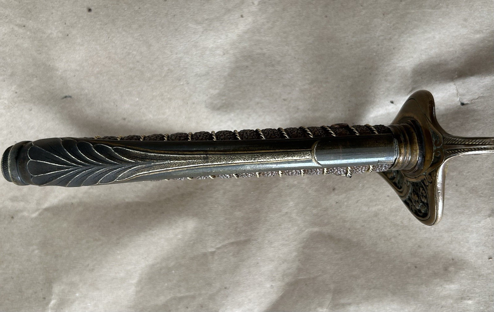 RUSSO JAPANESE WAR OFFICERS CAVALRY SWORD & SCABBARD ,BLOOD GROOVE