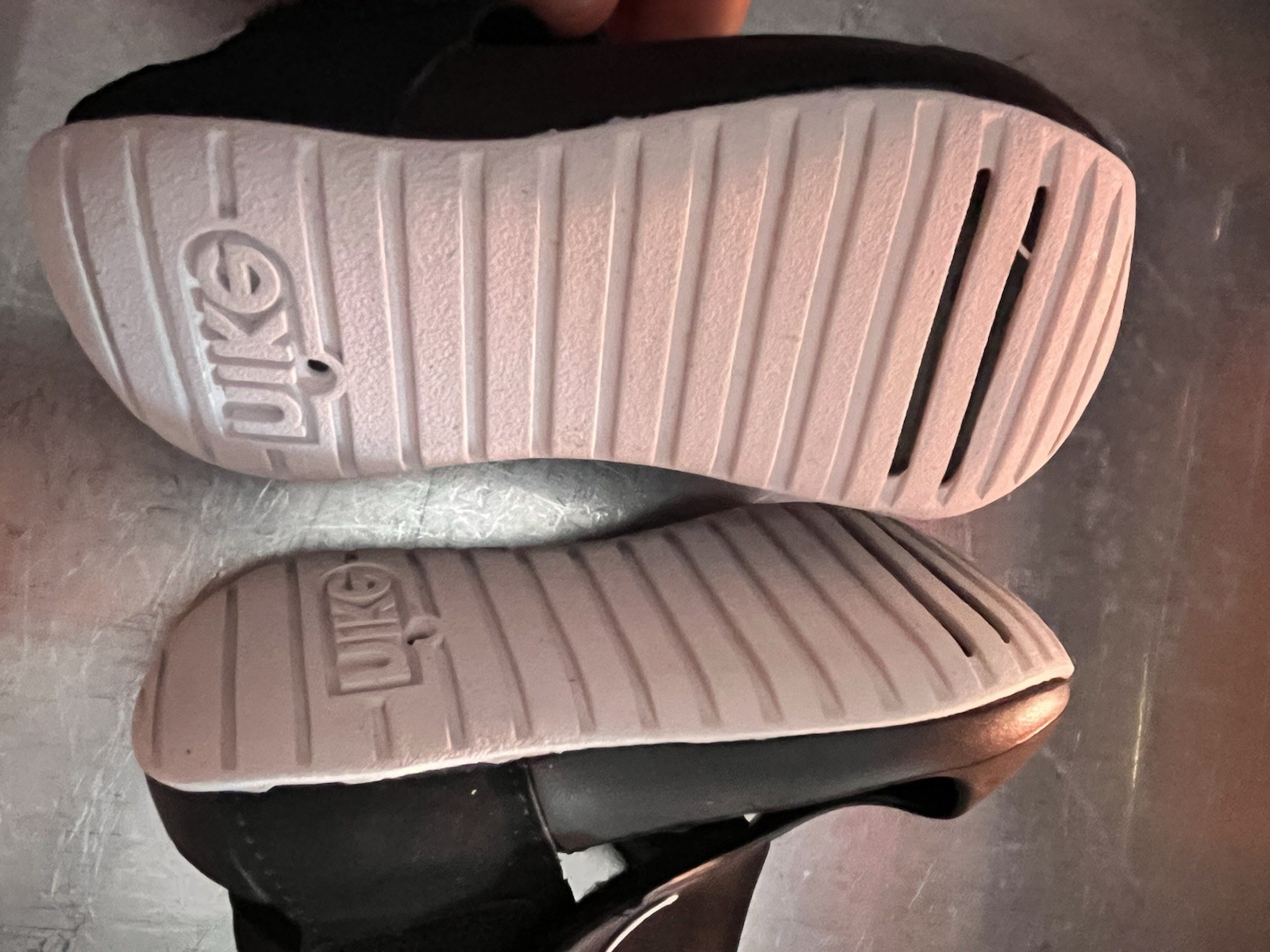 Nike Sunray Protect 3 Black Toddler Unisex Sandals Shoes Size 8C