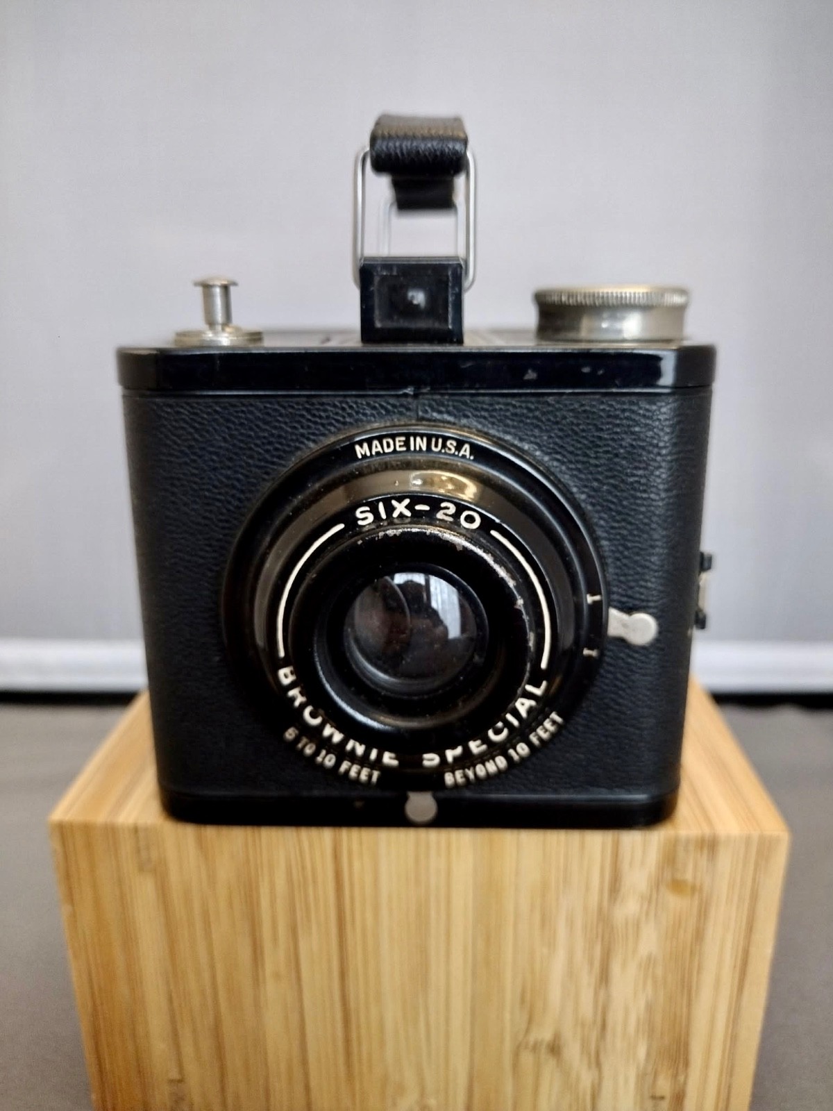 Vintage Kodak Late 1930’s Six-20 Brownie Special Camera As-Is Untested