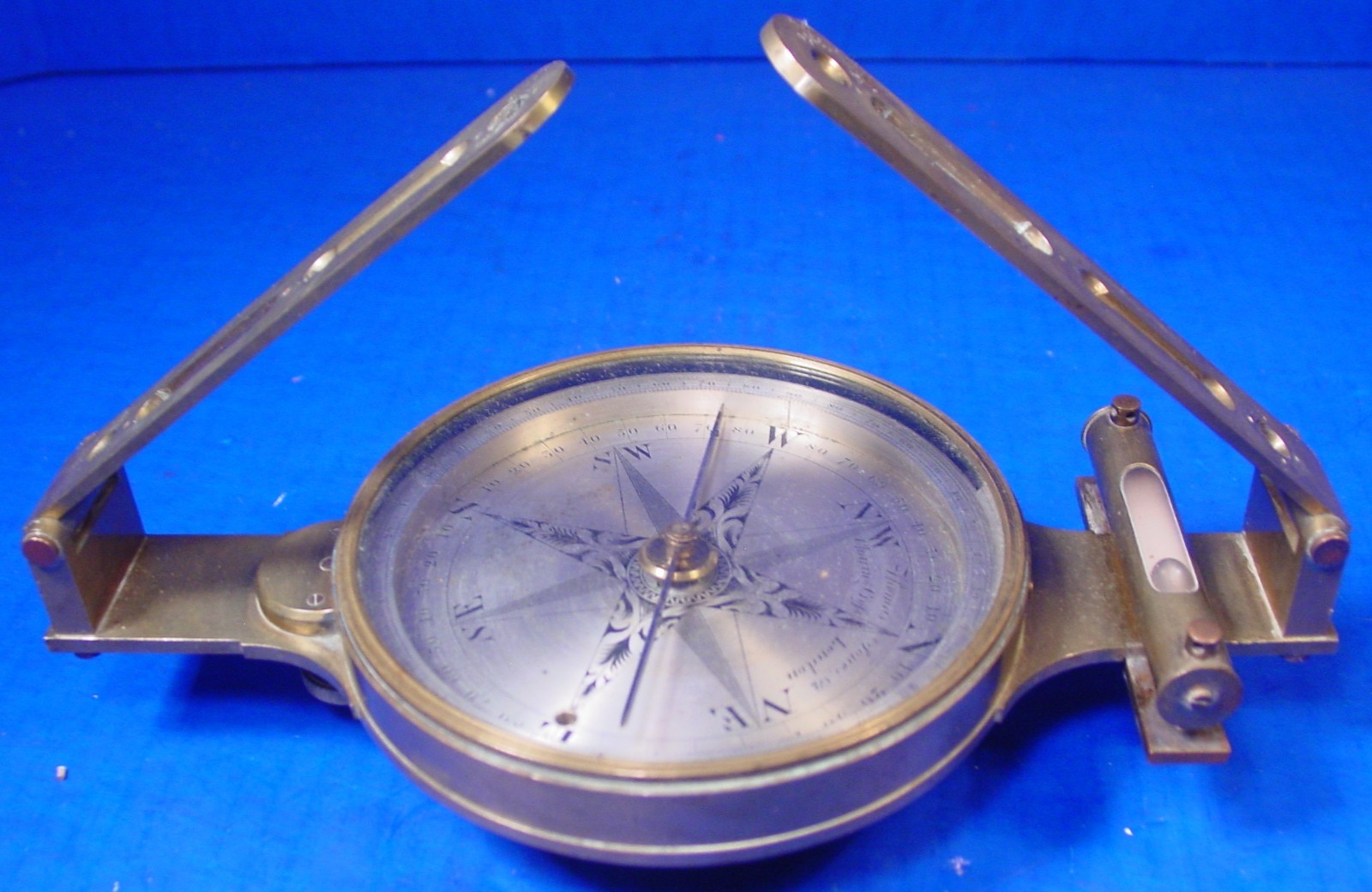 1816 Thomas Jones Compass folding Sight Vanes Vertical Arc - Rare Early Compass