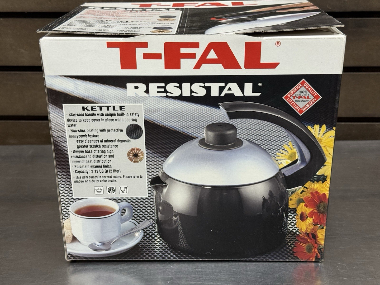 Vintage T-FAL Resistal Kettle Tea Pot White Speckled - 2 Quart - New