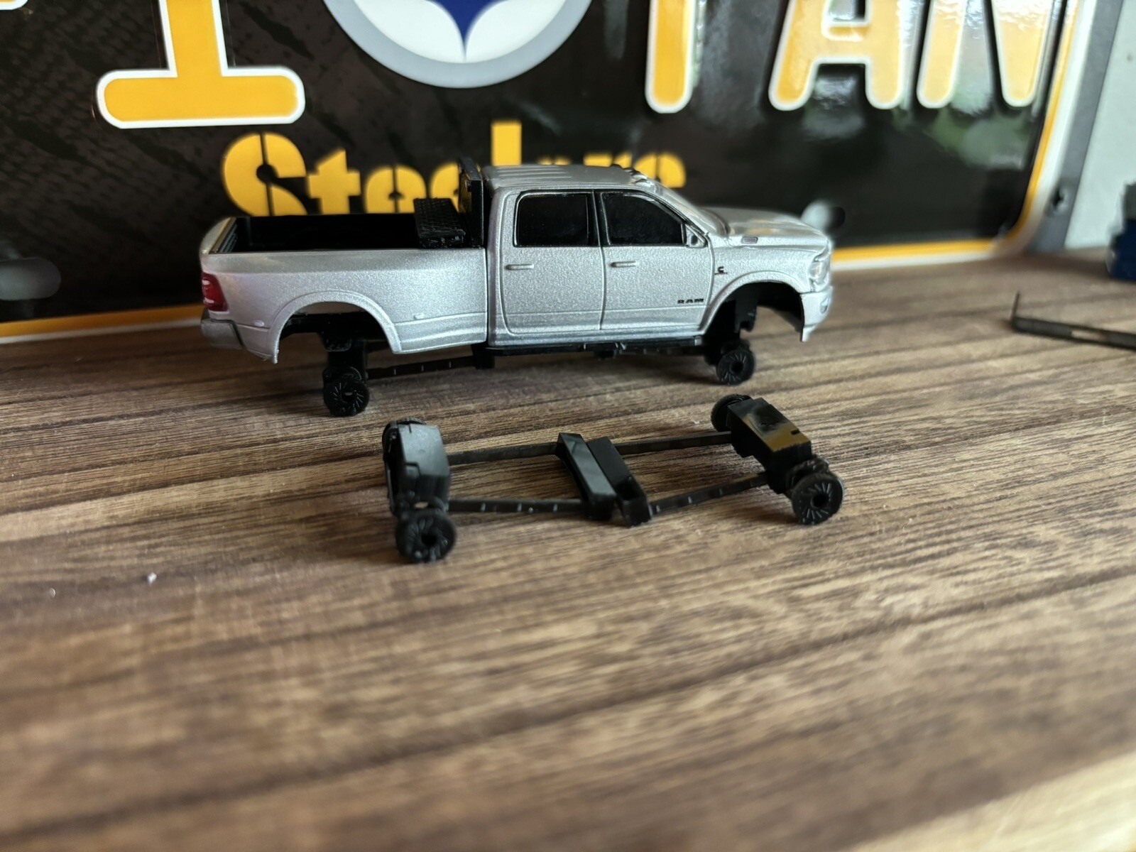 1:64 truck lift kit universal bar style 3D Printed Greenlight 2 Pack