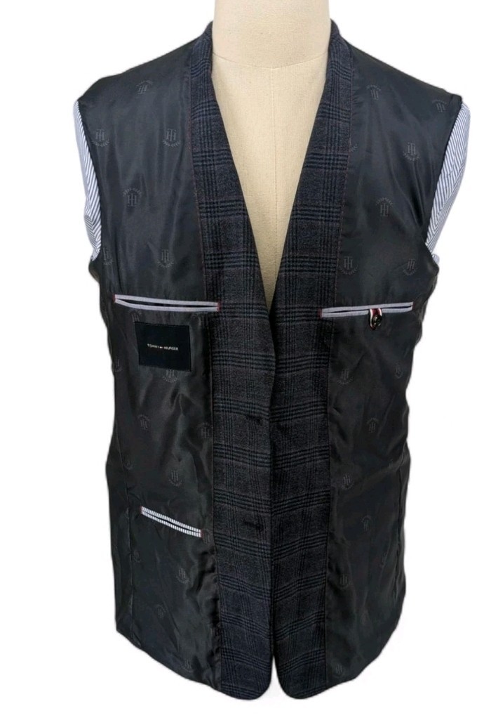 Tommy Hilfiger Mens Modern fit Sport Coat Blazer 36 R Navy Blue Plaid