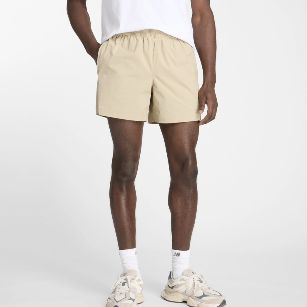 New Balance Shorts Sz Large Mens Light Brown Woven 5" Athletic Stretch $60