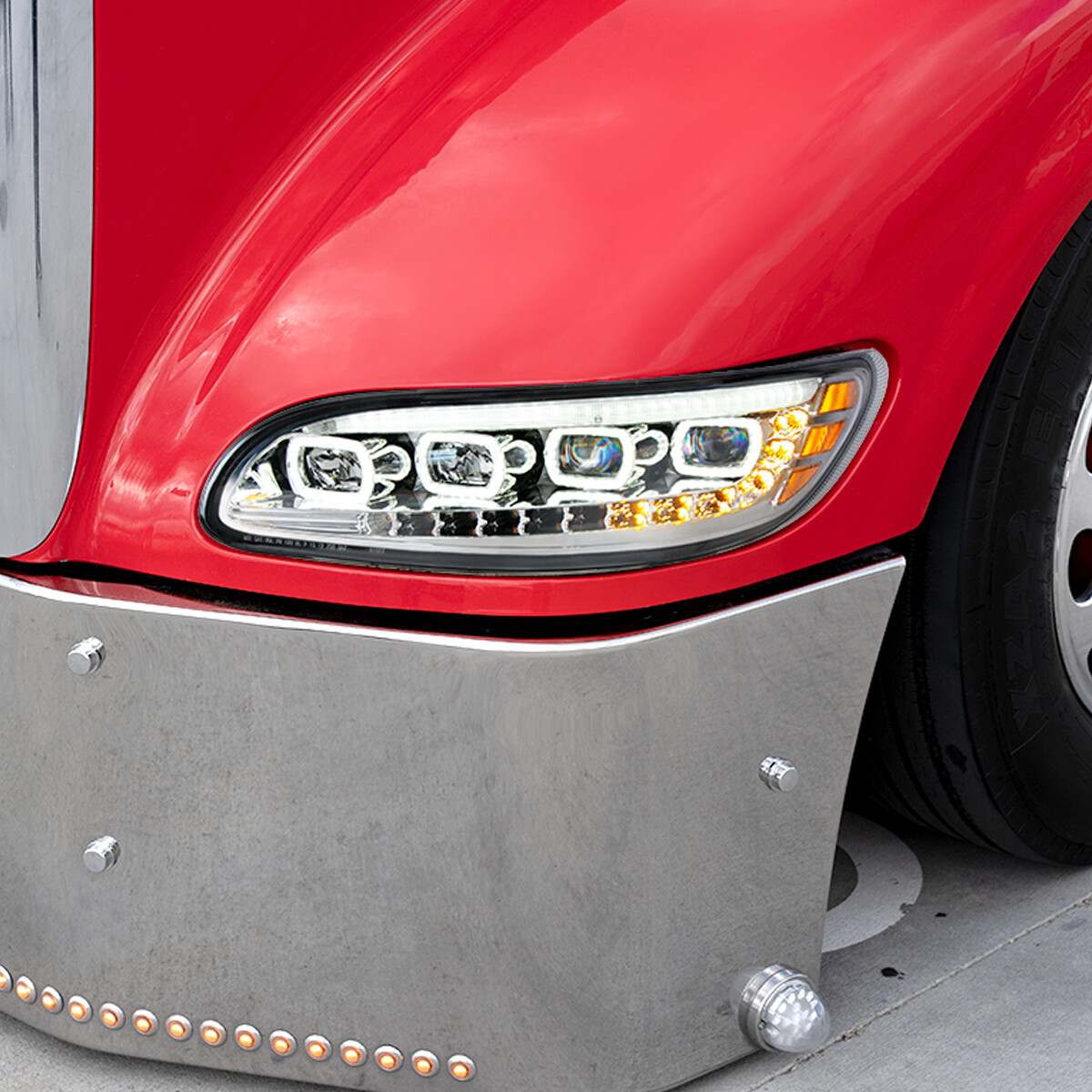 Black Quad-LED Headlight w/ LED Position & Seq Signal f/ Peterbilt - Passenger