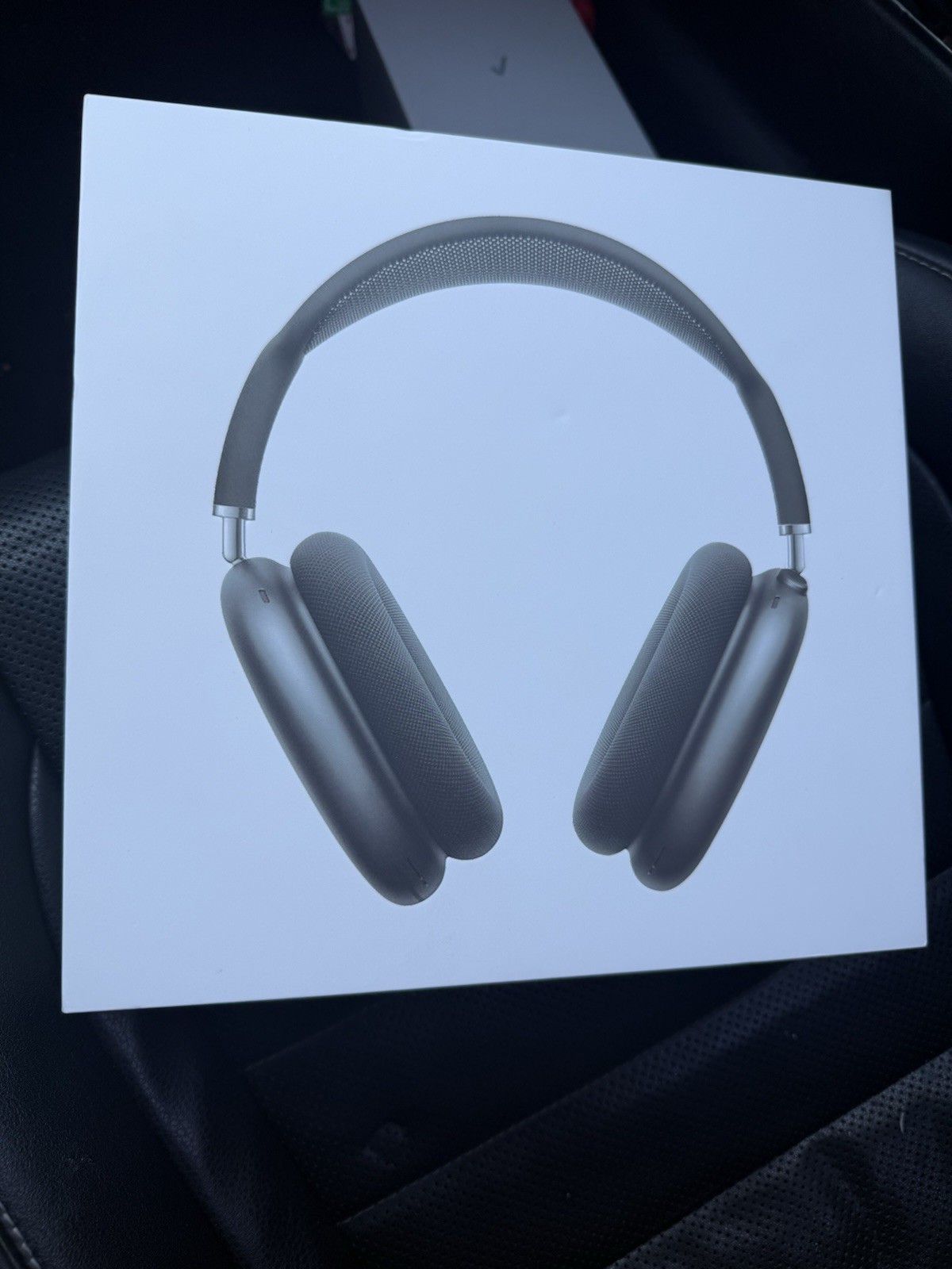 Airpod max midnight (brand New Sealed)