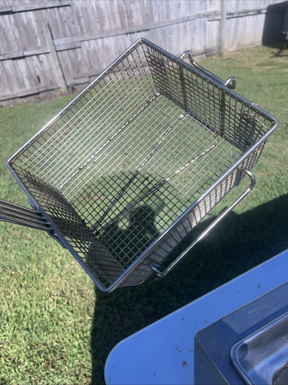 Wells F-49 Countertop 15lb Low Wattage Single Basket Electric Fryer #03