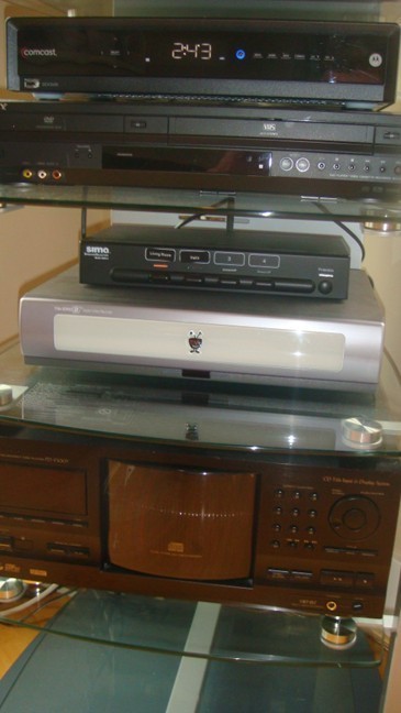 Gorgeous VTI Manufacturing 6-Shelf Glass & Silver-framed Audio Rack Stand - USED