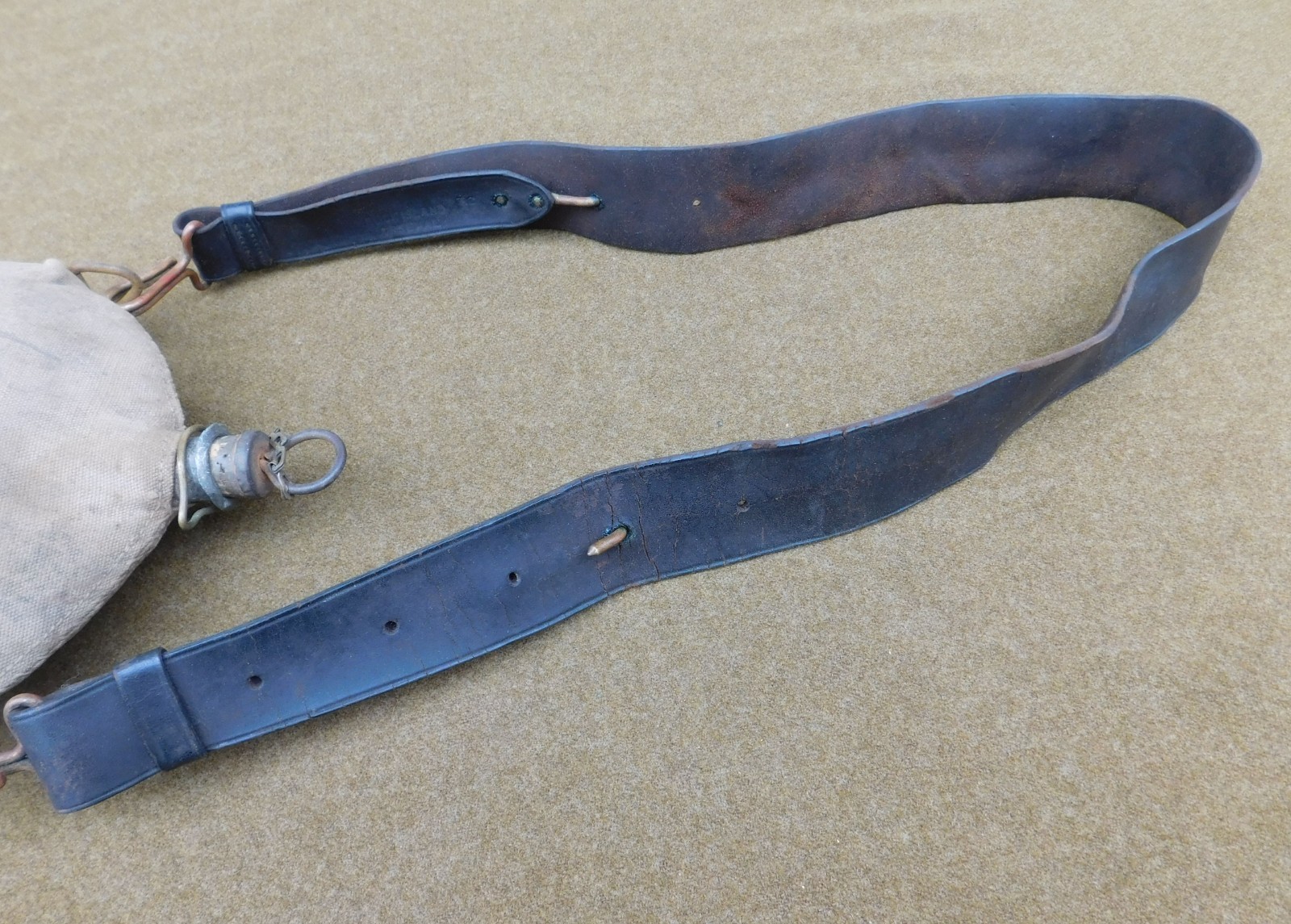 ORIGINAL SPANISH AMERICAN WAR U.S. ARMY MODEL 1886 CANTEEN WITH LEATHER SLING