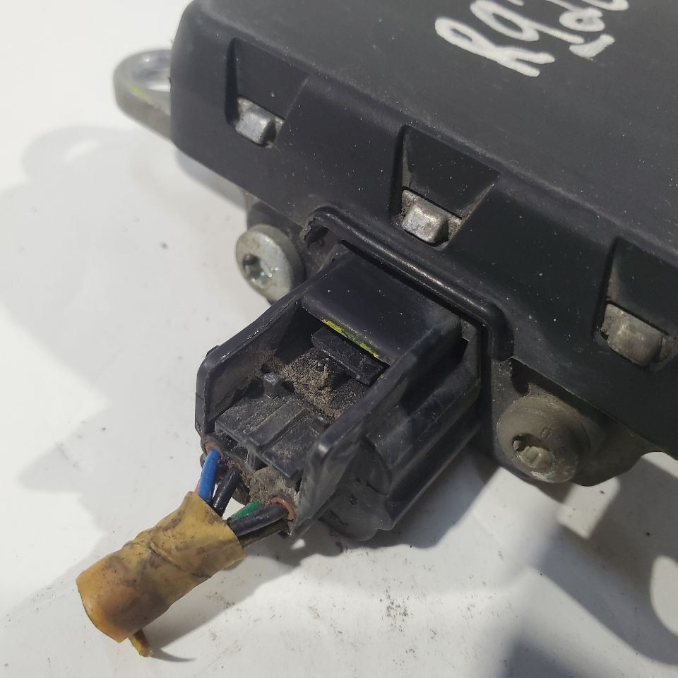 2013 2014 2015 Mazda CX-9 OEM Left Rear Blind Spot Radar TD7467Y40B