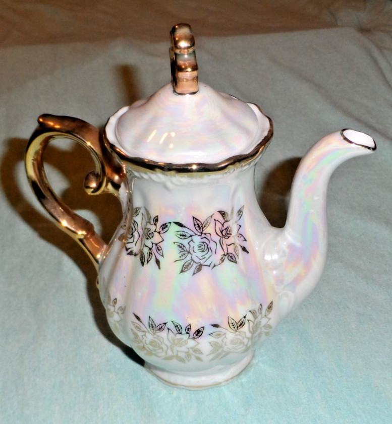 VINTAGE Fresh Iridescent China Tea Set-15 pcs-COMPLETE-Hand Painted Japan-BEAUTY