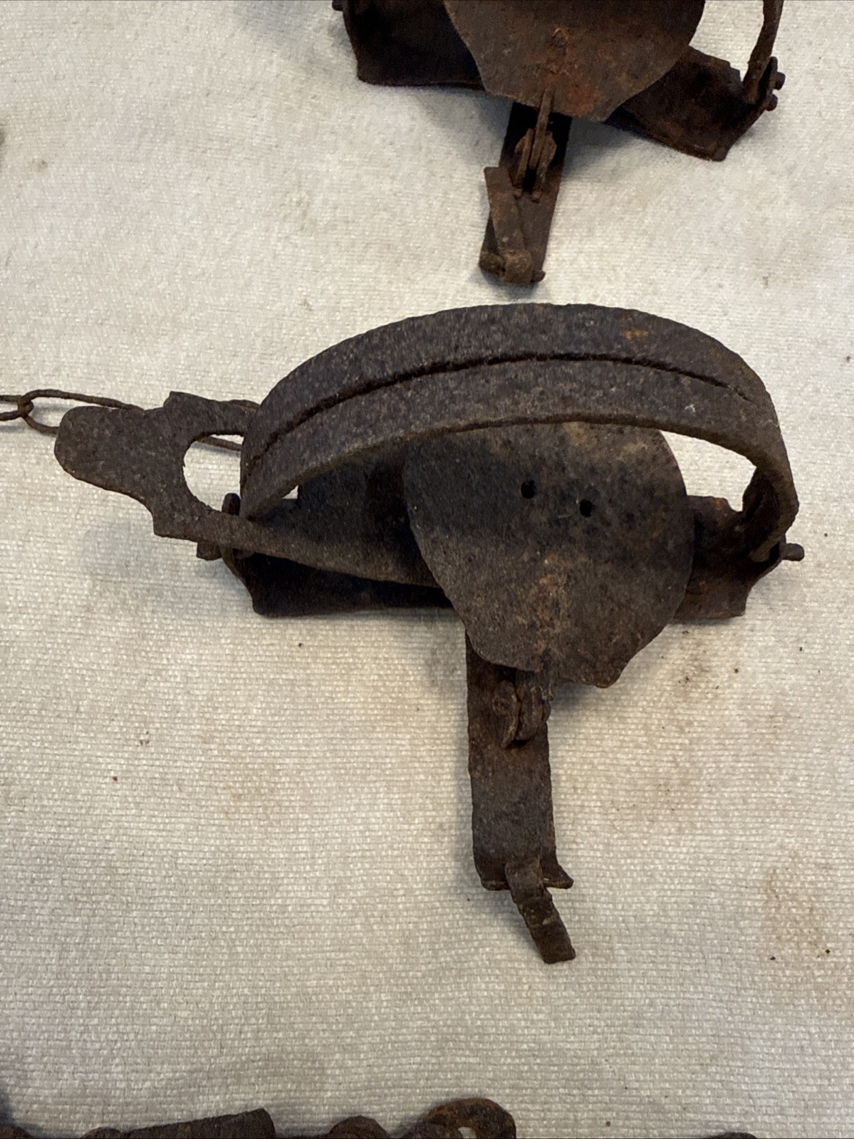 3 Wall Hanger Man Cave Rusty Cabin Art Animal Traps Lake House Lodge Original