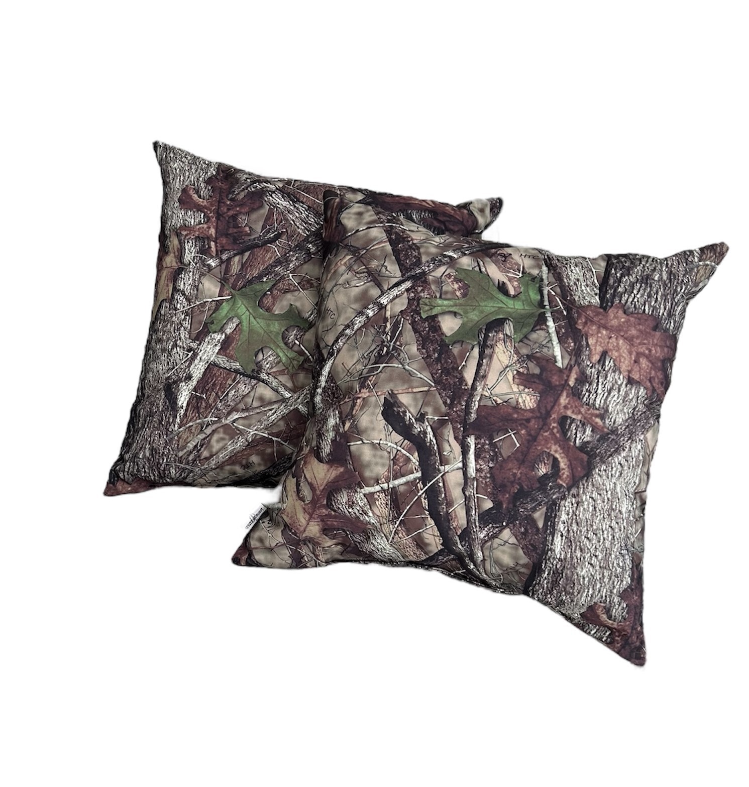 TrueTimber Camo Outdoor/Indoor Pillows– 18" x 18" (2-Pack) Made in USA