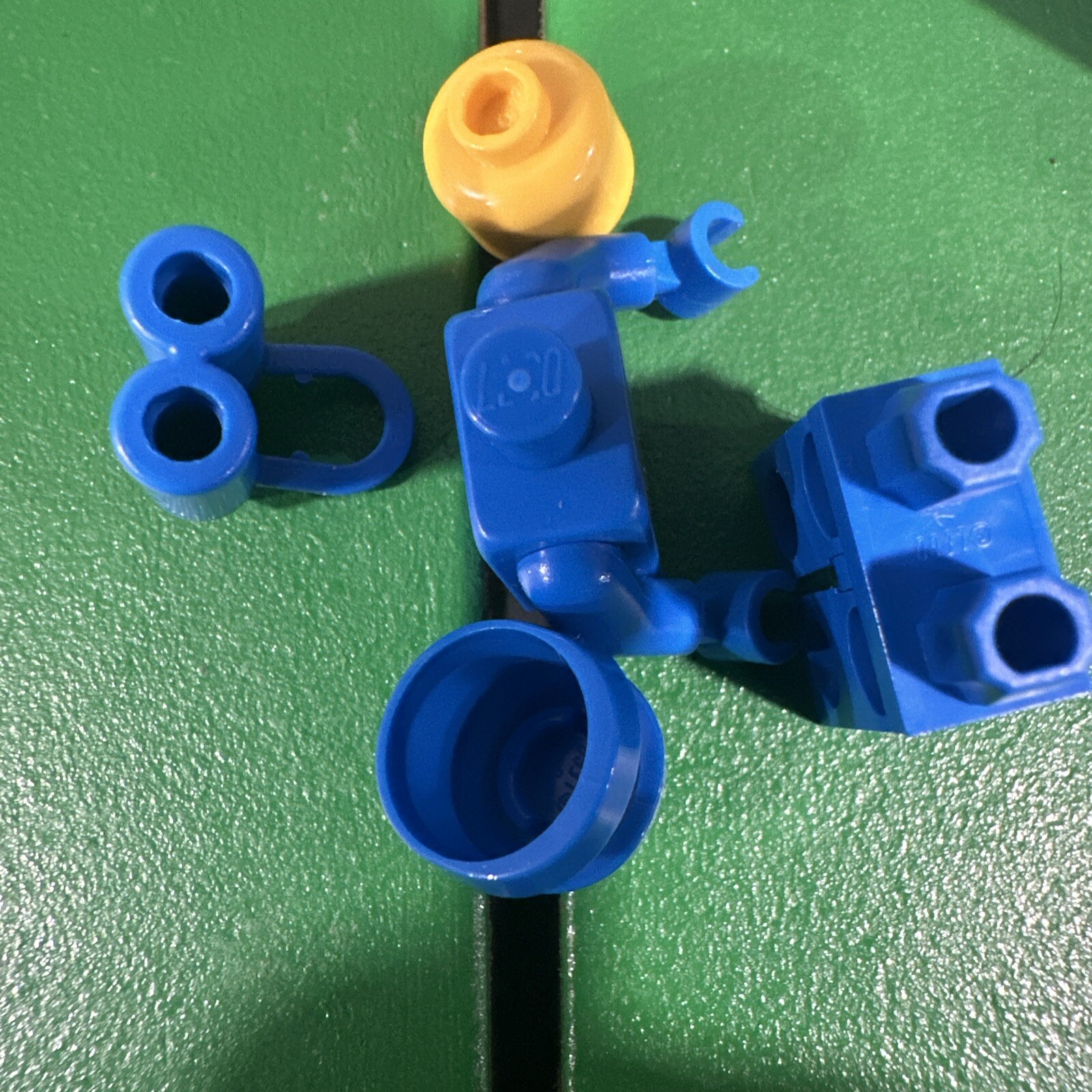 LEGO Classic Blue Spaceman W/ Moto Helmet And Oxygen Tank