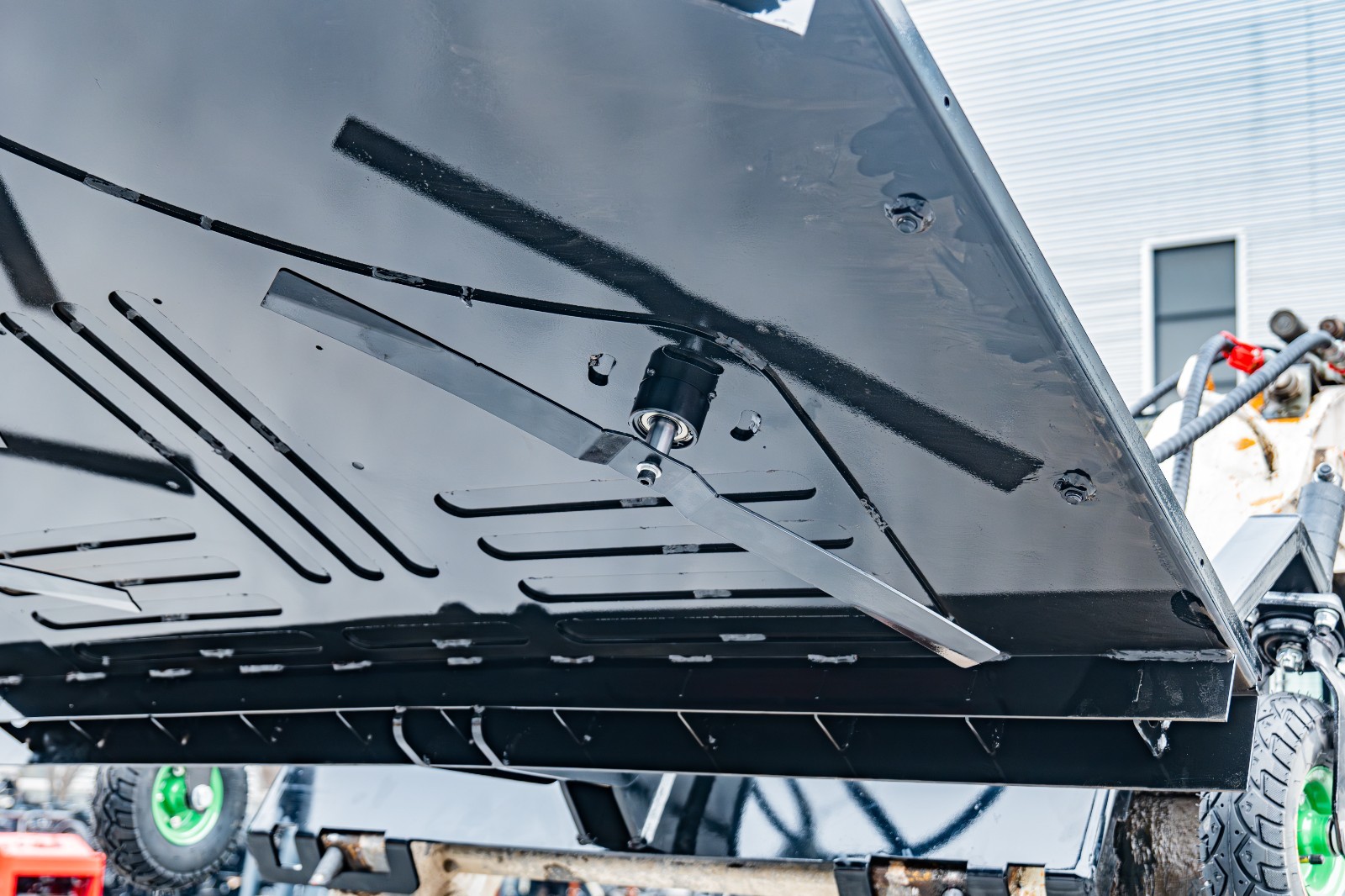 Finish Mower Attachment Fit BobCat Skid Steer 3 Blades Heavy Duty Finish Mower